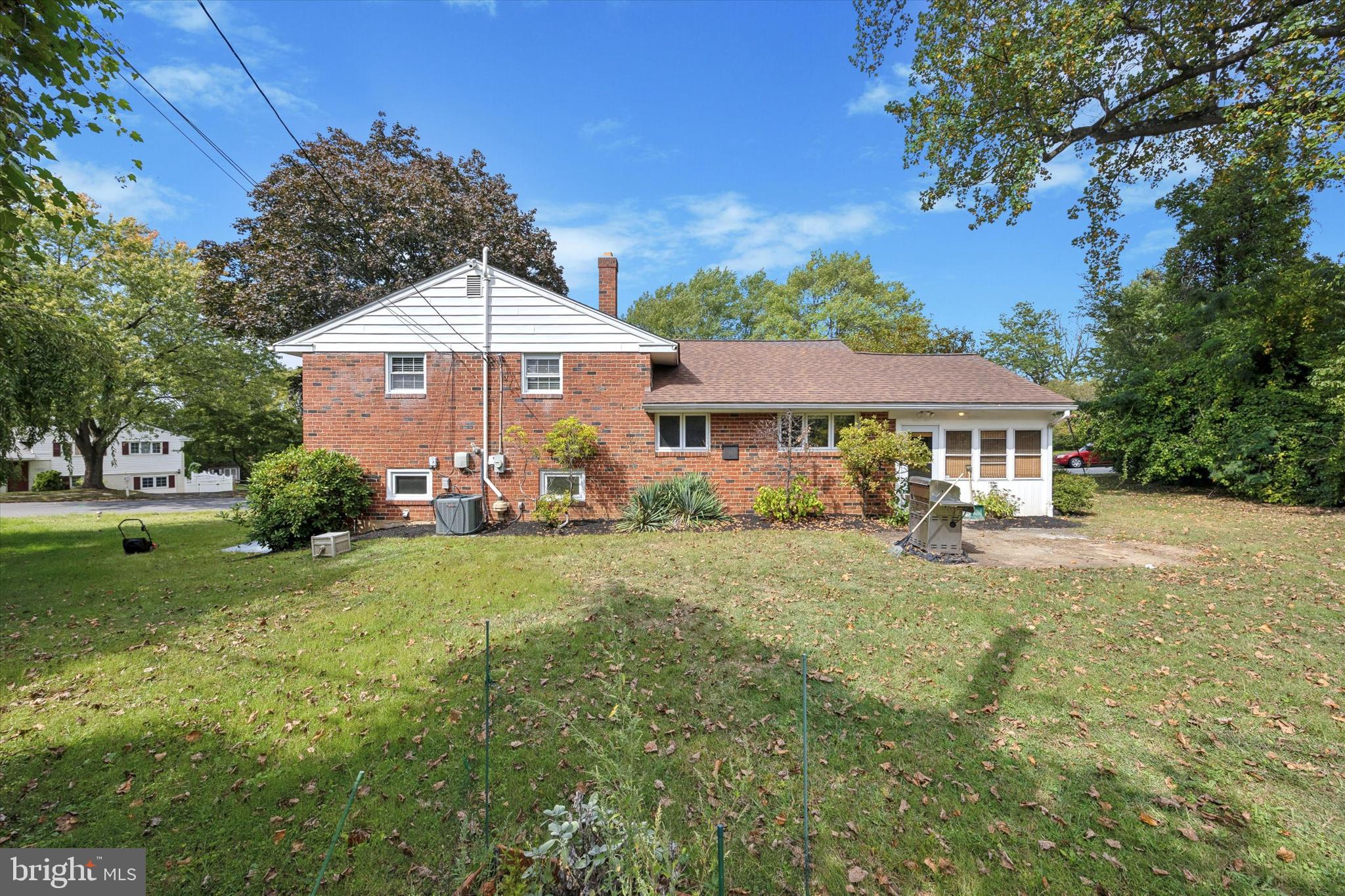 VALLEY FORGE ACRES - Residential