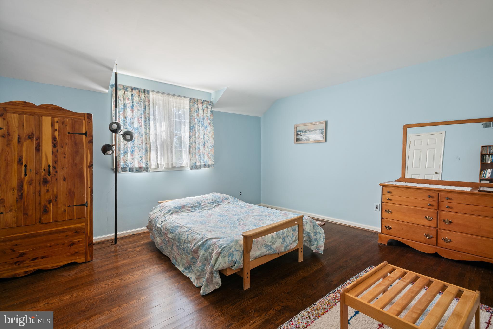 GLENHARDIE - Residential