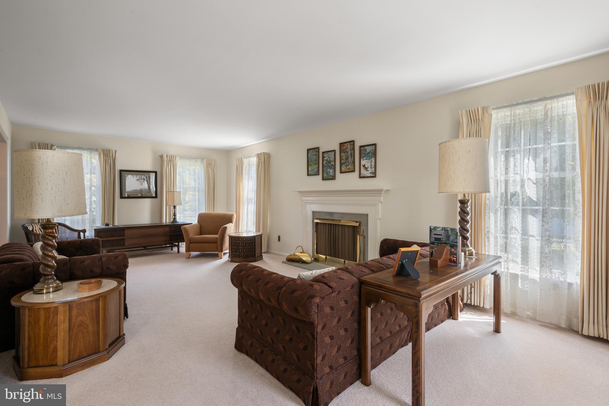 GLENHARDIE - Residential