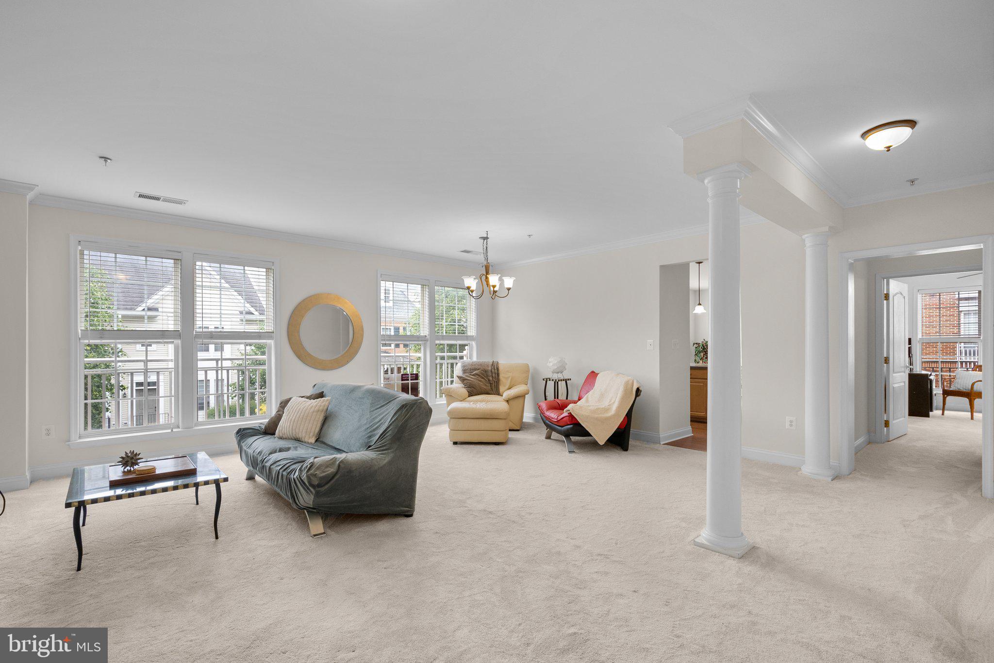 KING FARM - Residential