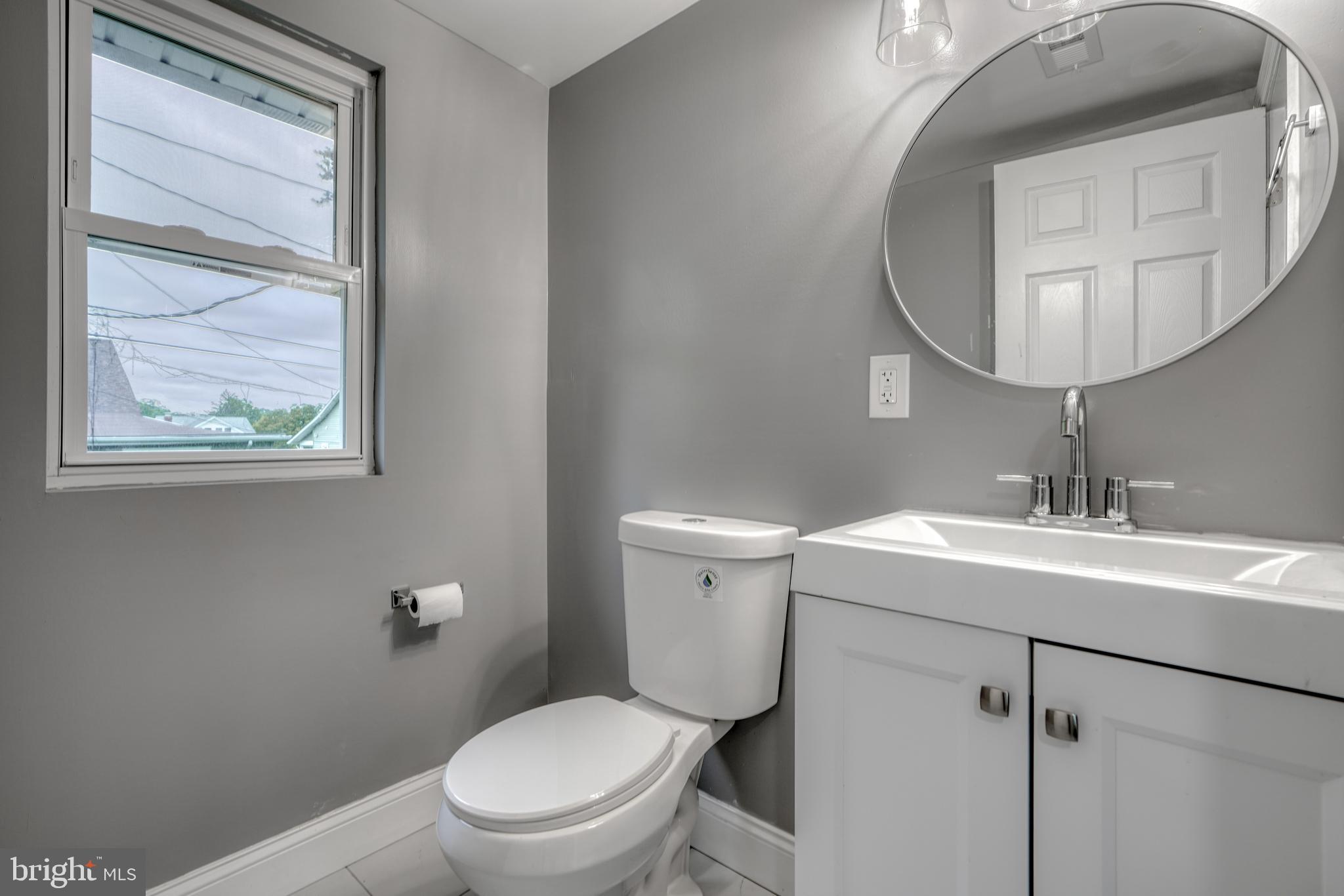 WINDSOR HILLS - Residential