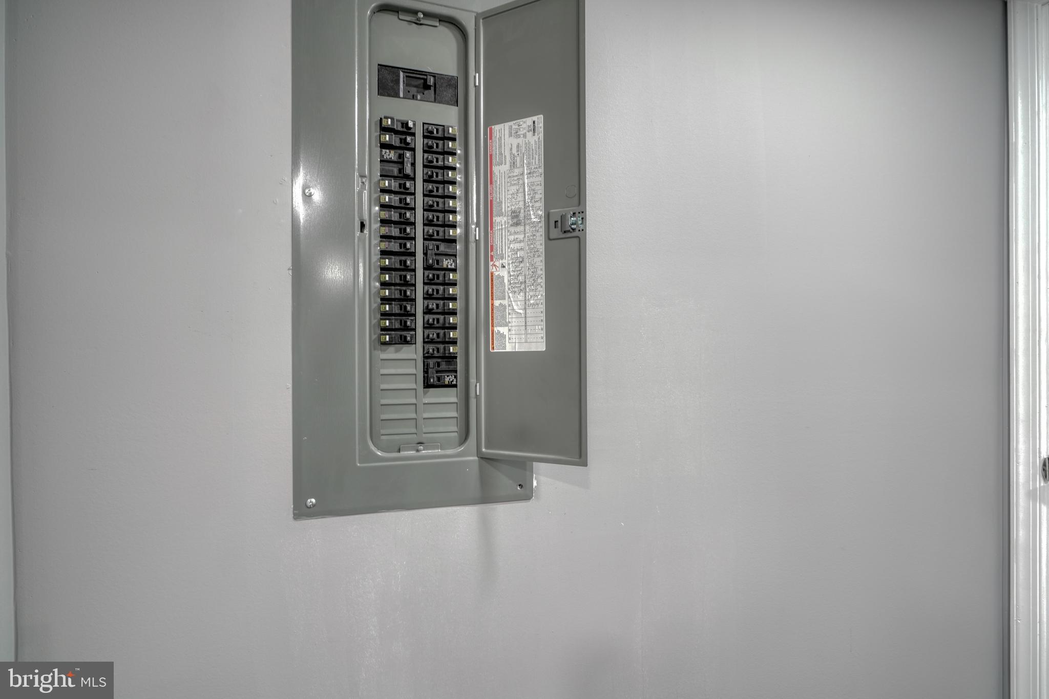 WINDSOR HILLS - Residential