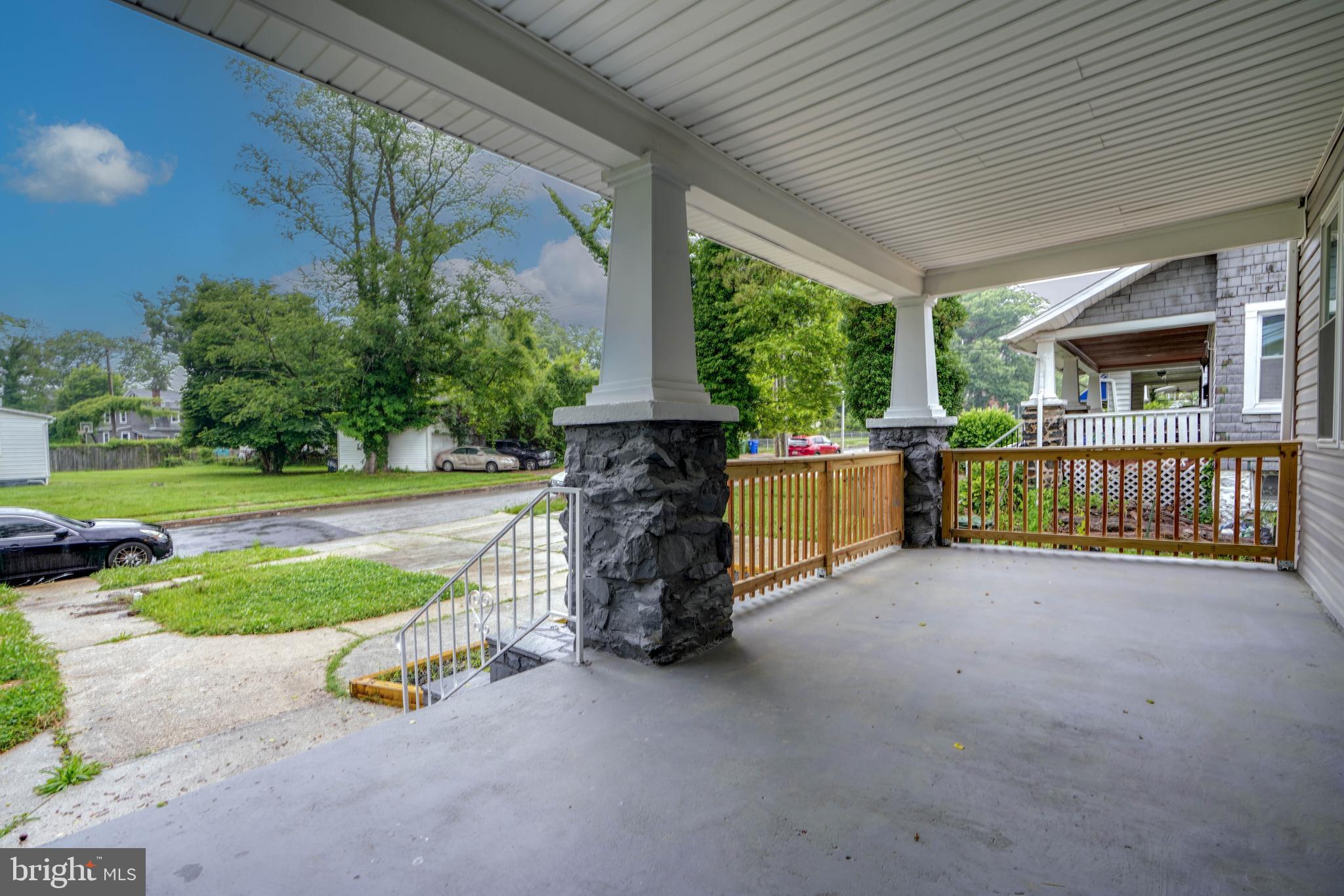 WINDSOR HILLS - Residential