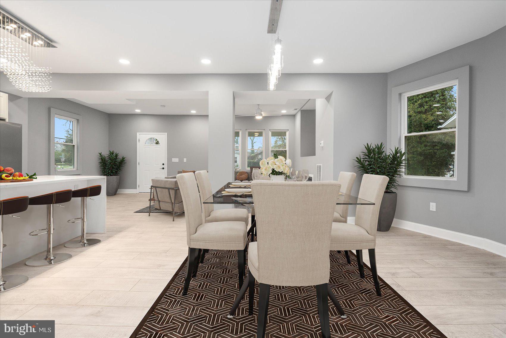 WINDSOR HILLS - Residential