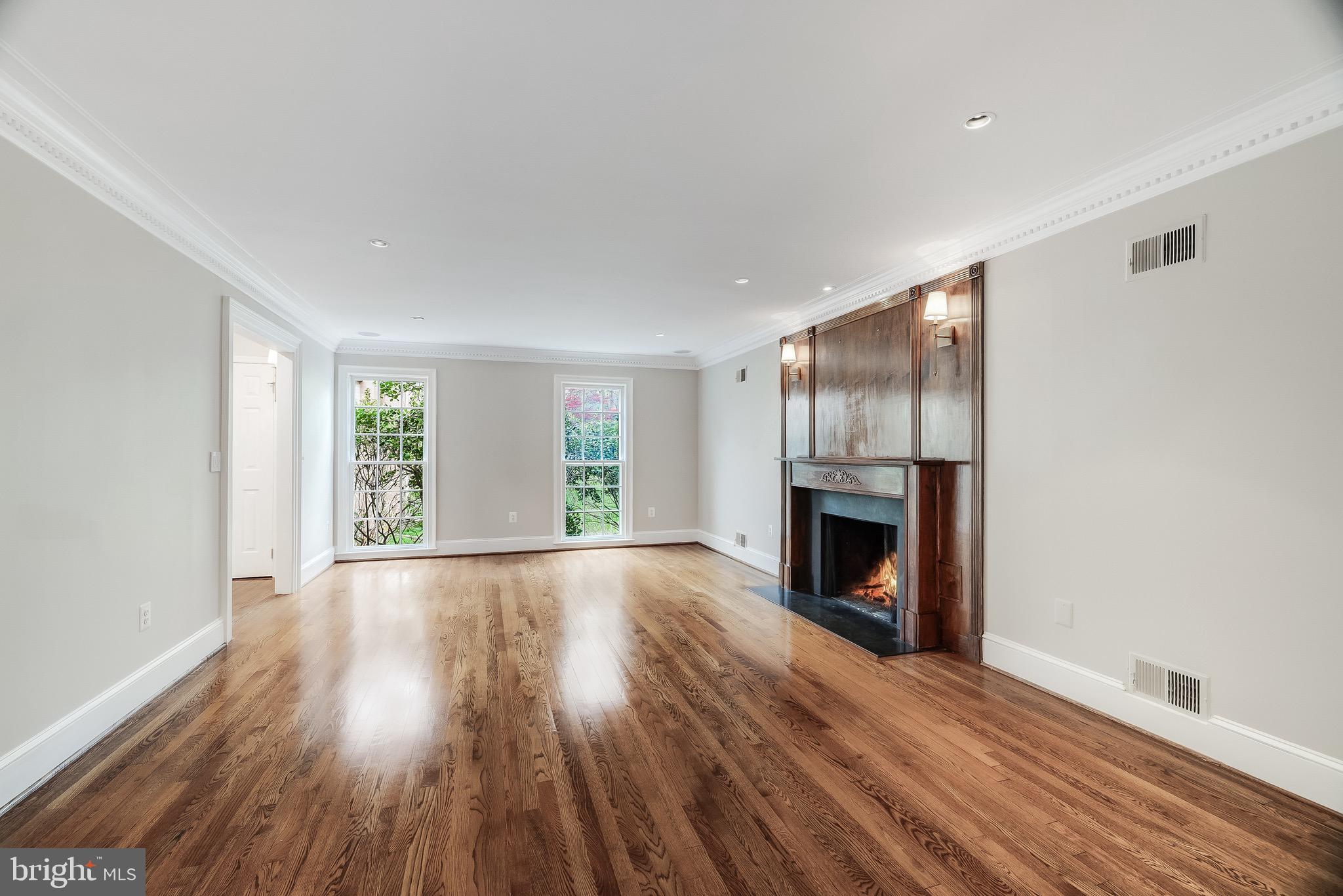 CEDARS OF MC LEAN - Residential