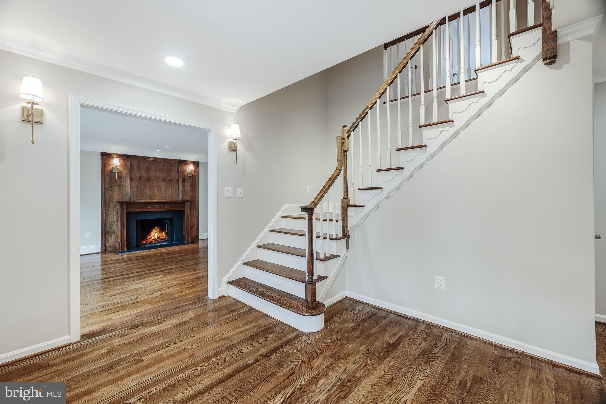 CEDARS OF MC LEAN - Residential