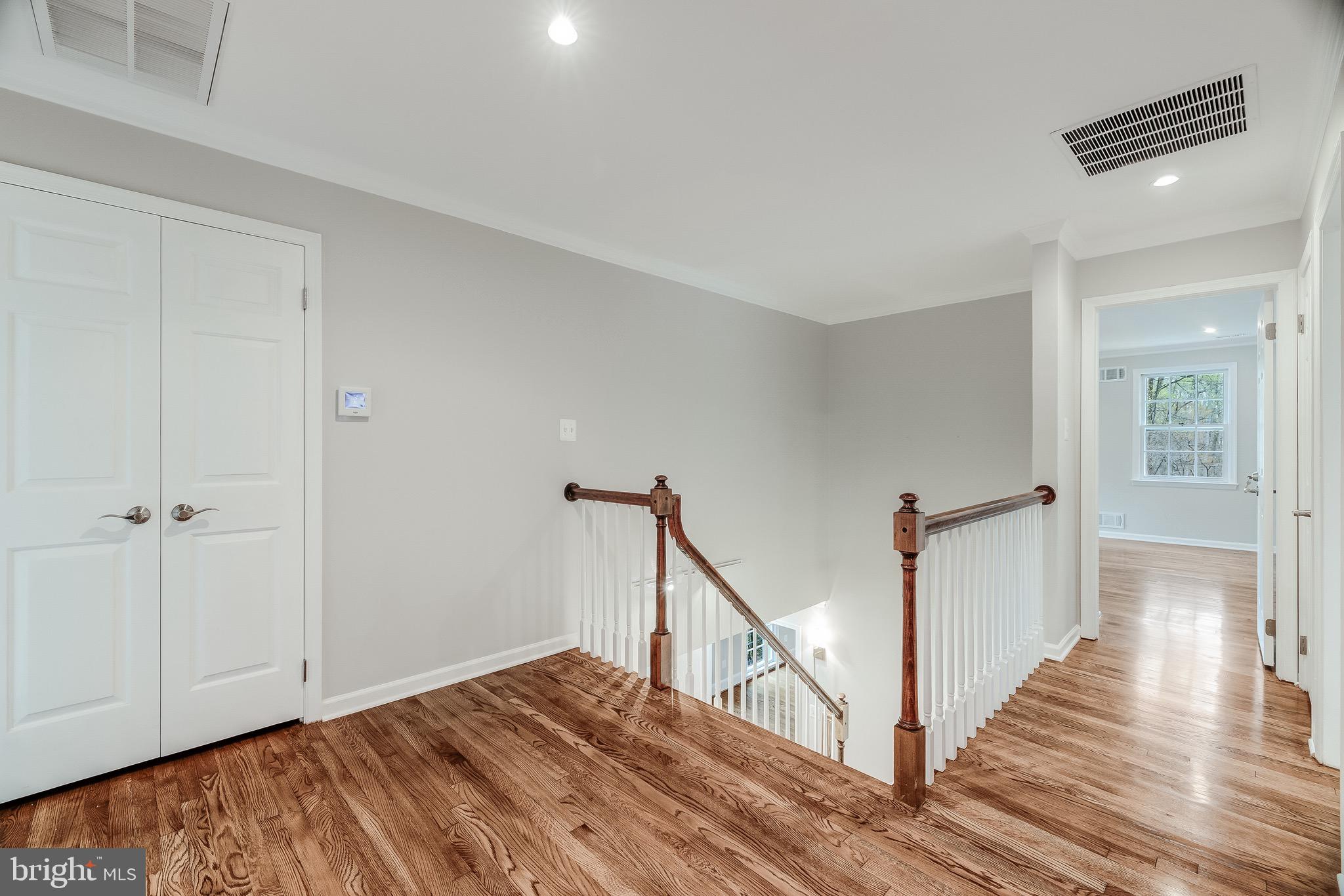 CEDARS OF MC LEAN - Residential