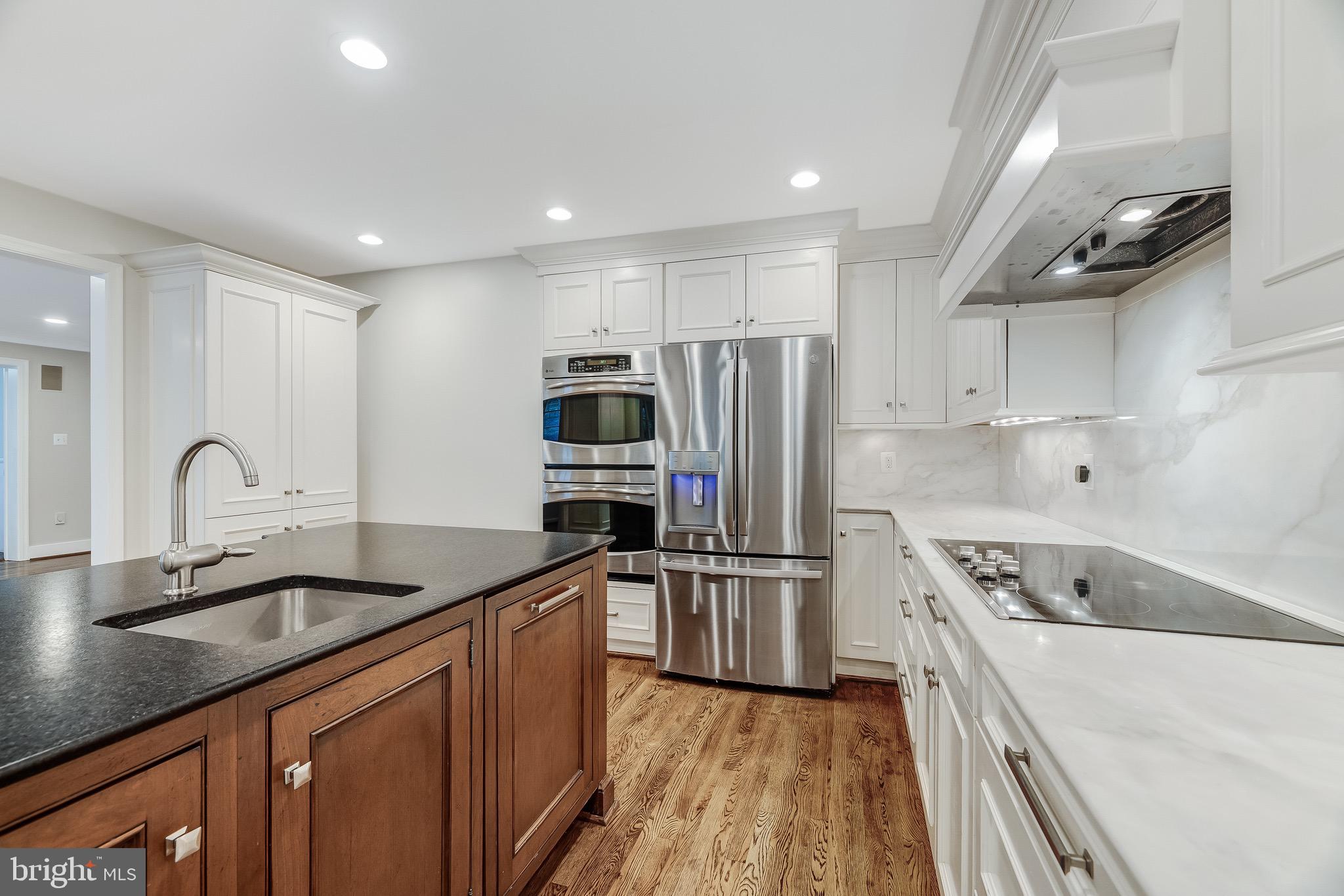 CEDARS OF MC LEAN - Residential