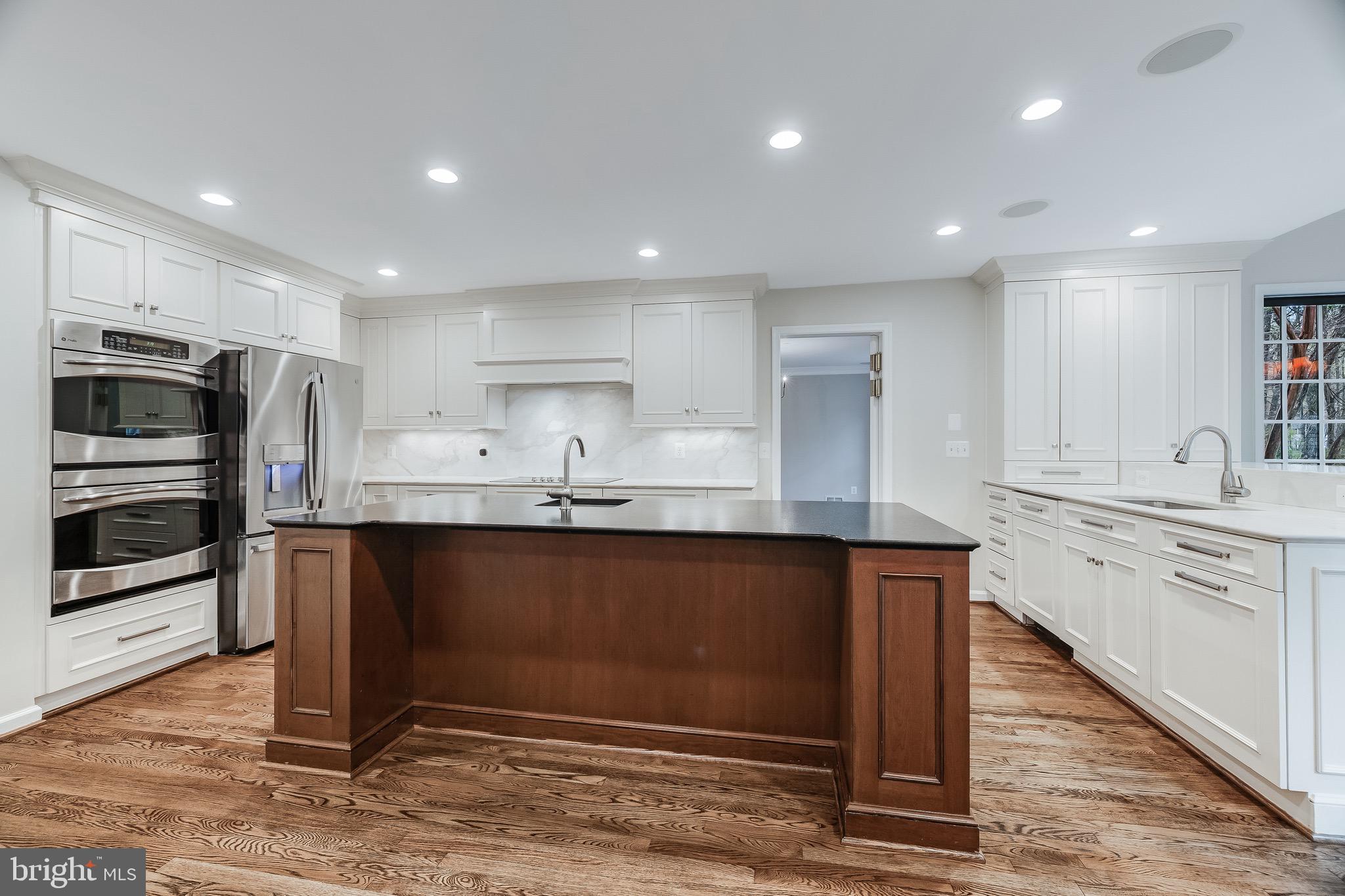 CEDARS OF MC LEAN - Residential