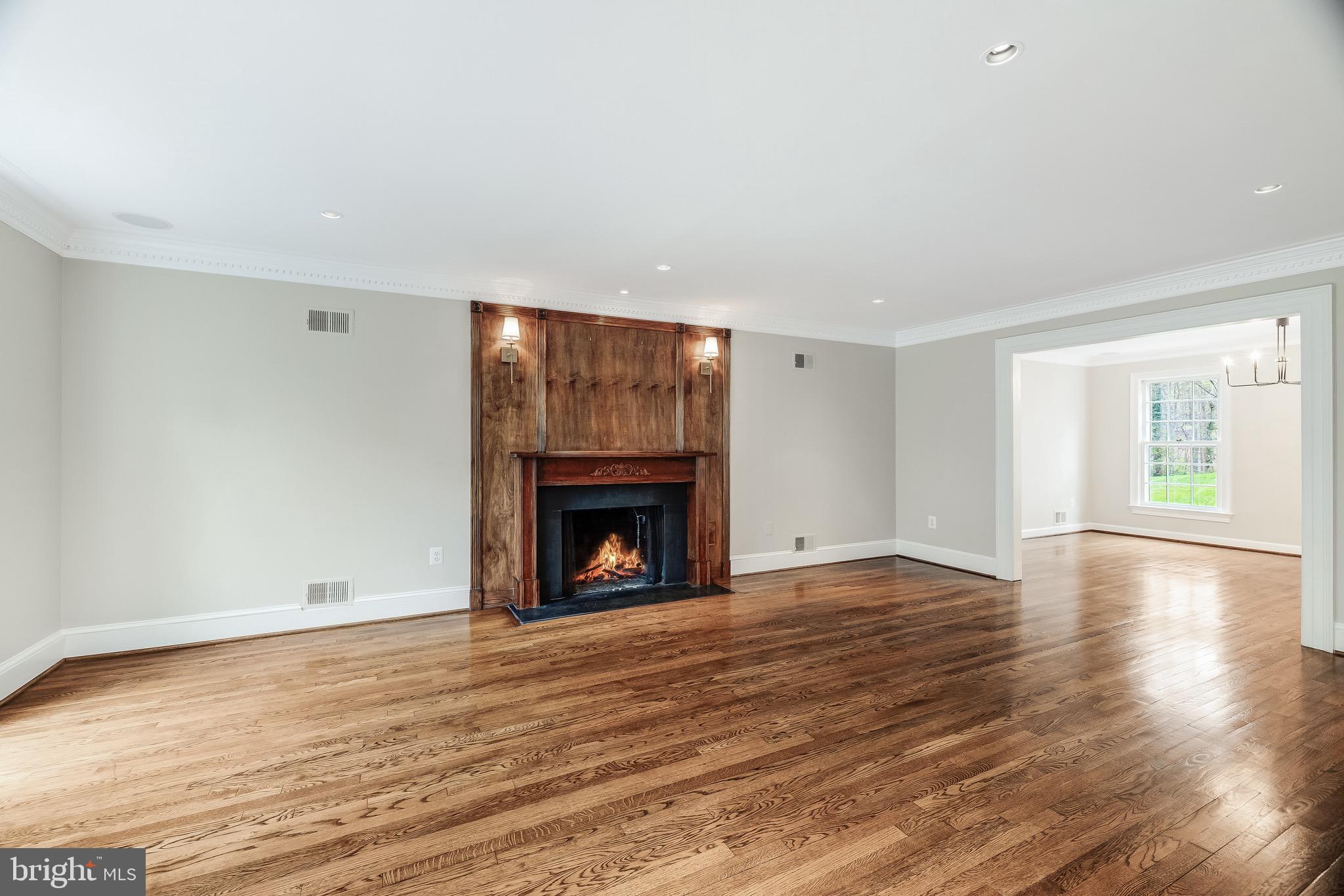 CEDARS OF MC LEAN - Residential