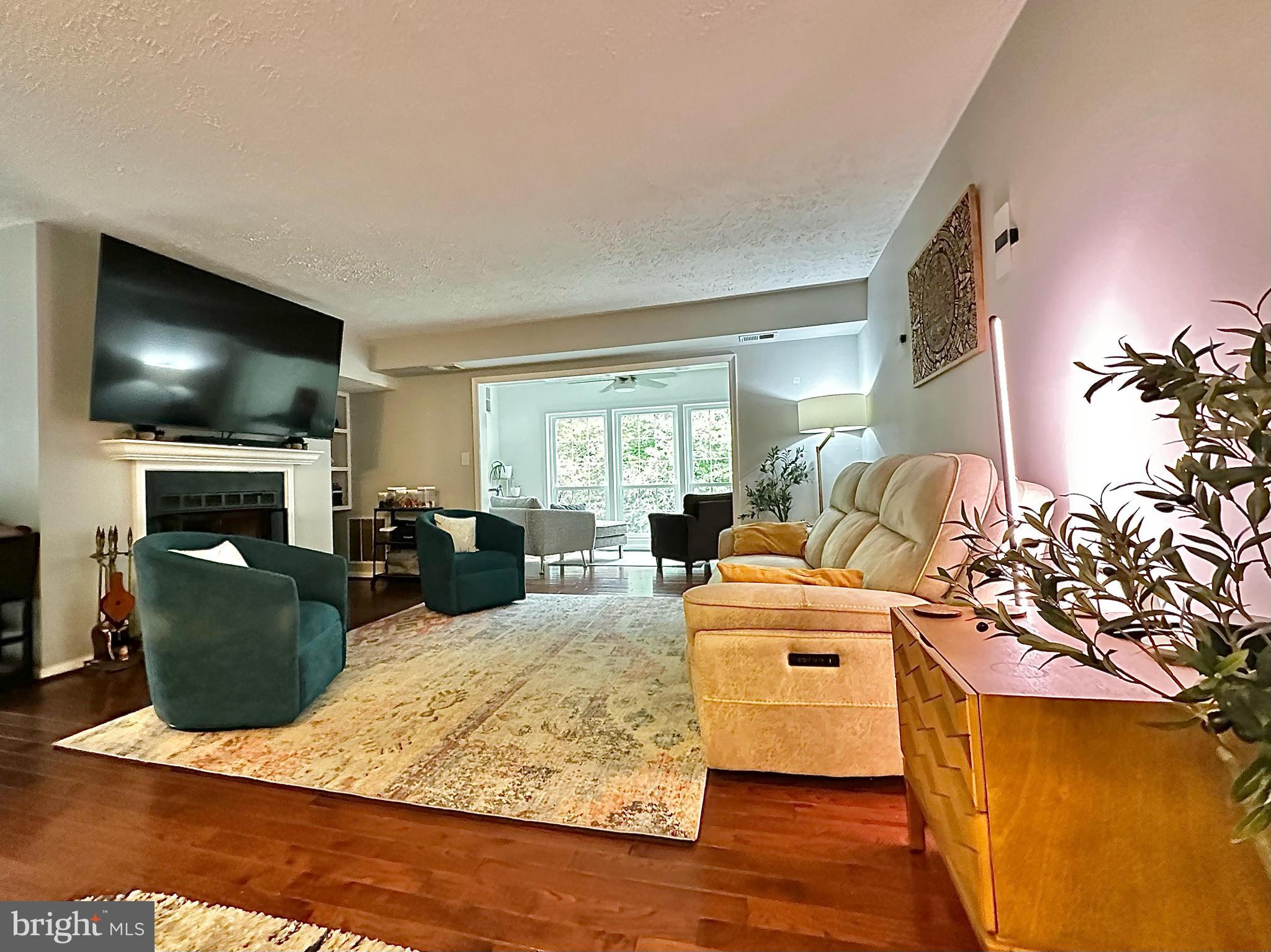 WILLOW POINT - Residential Lease