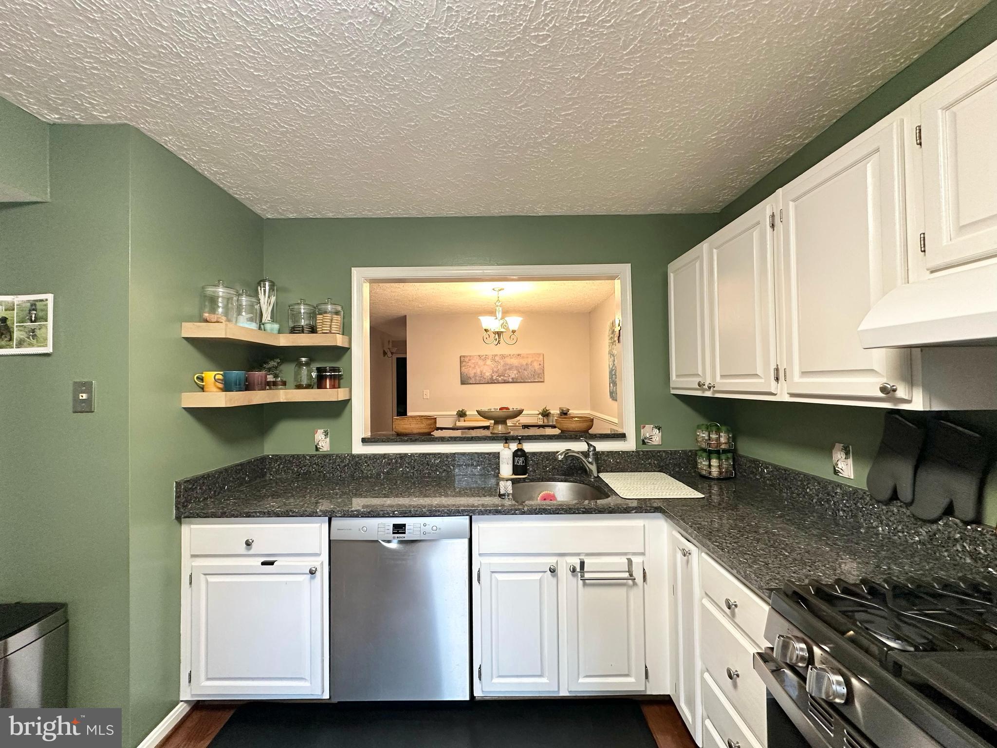 WILLOW POINT - Residential Lease