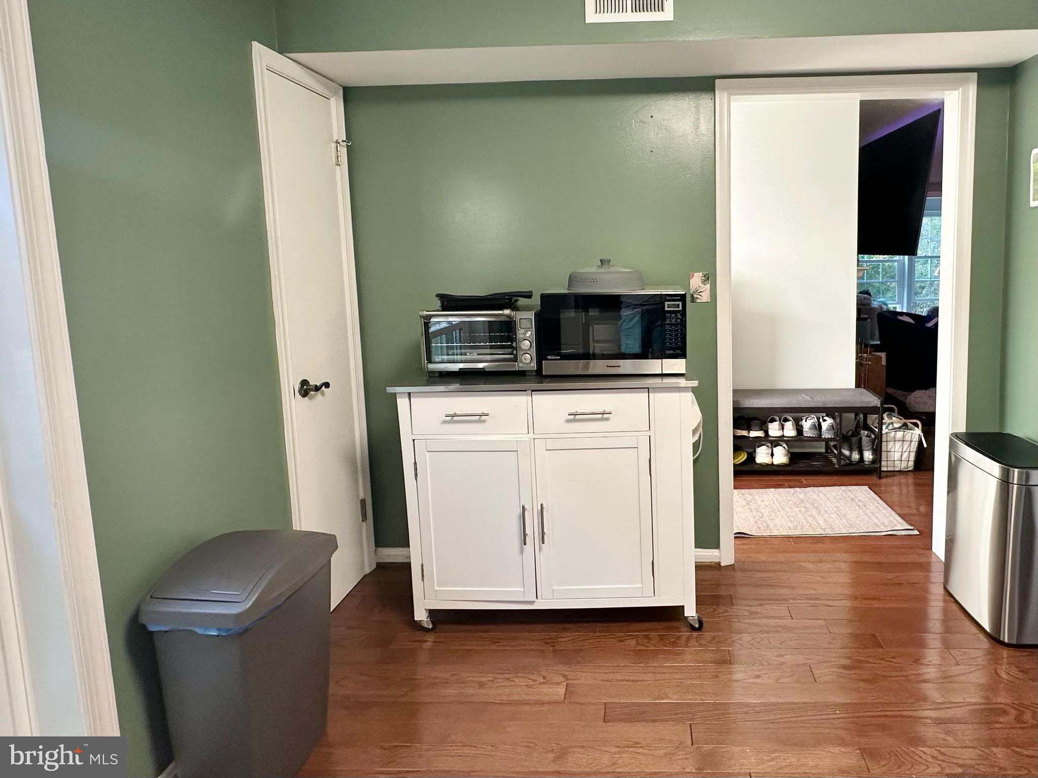 WILLOW POINT - Residential Lease