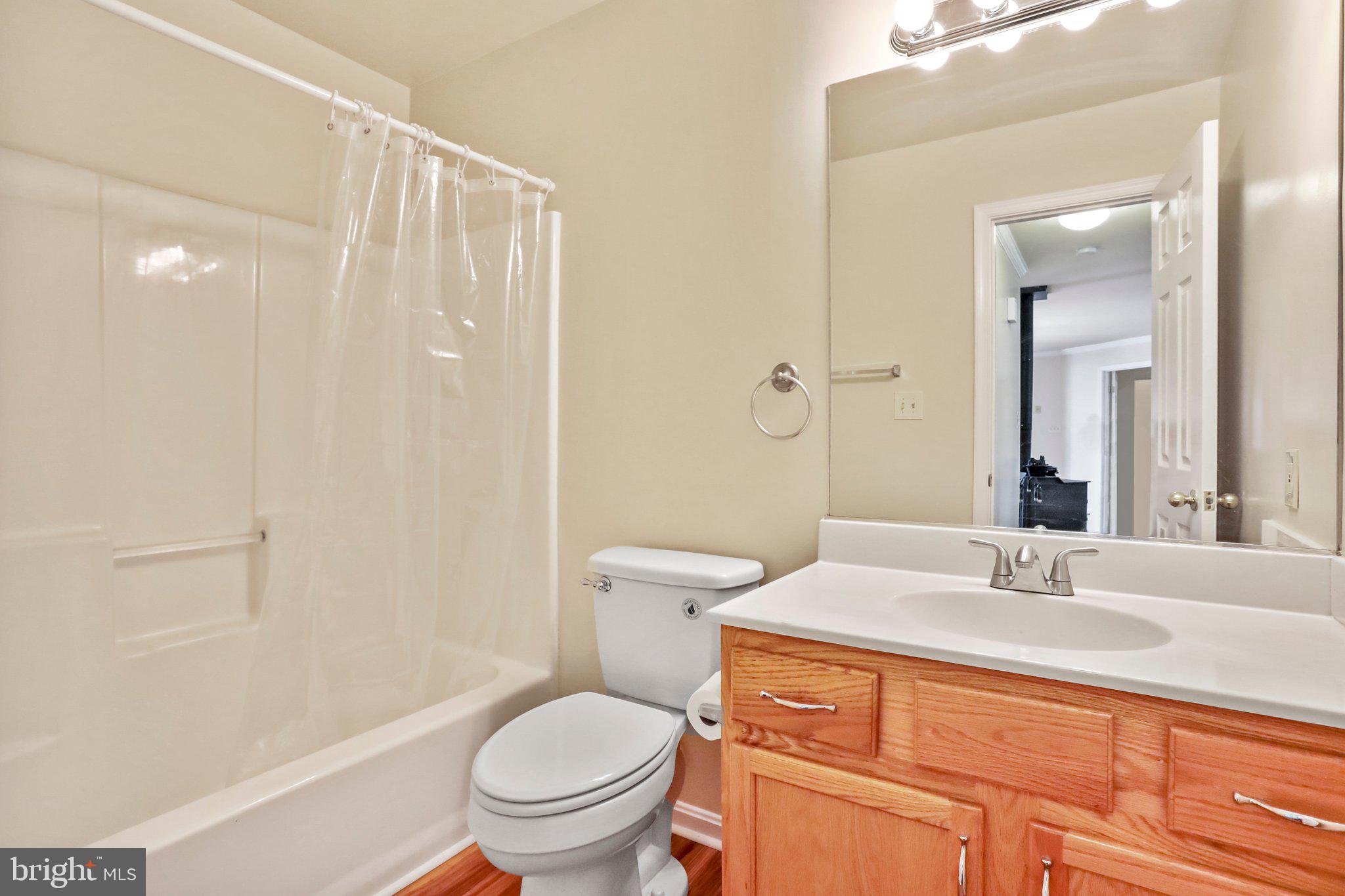 PINE CONE - Residential