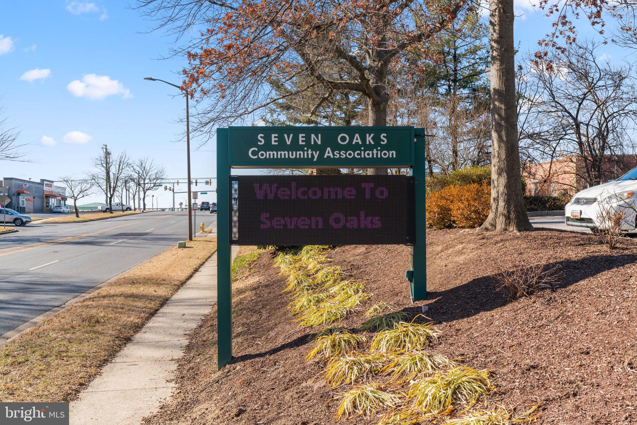 SEVEN OAKS - Residential