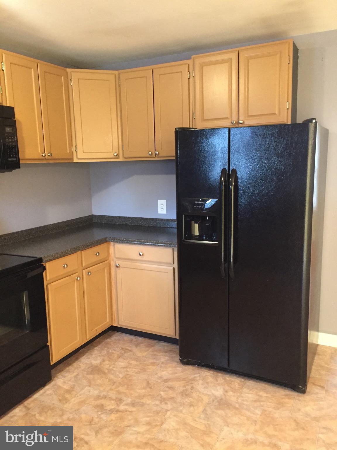 COLUMBIA HIGHLANDS - Residential Lease