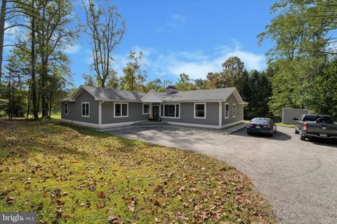 820 DARBY PAOLI ROAD NEWTOWN SQUARE PA 19073