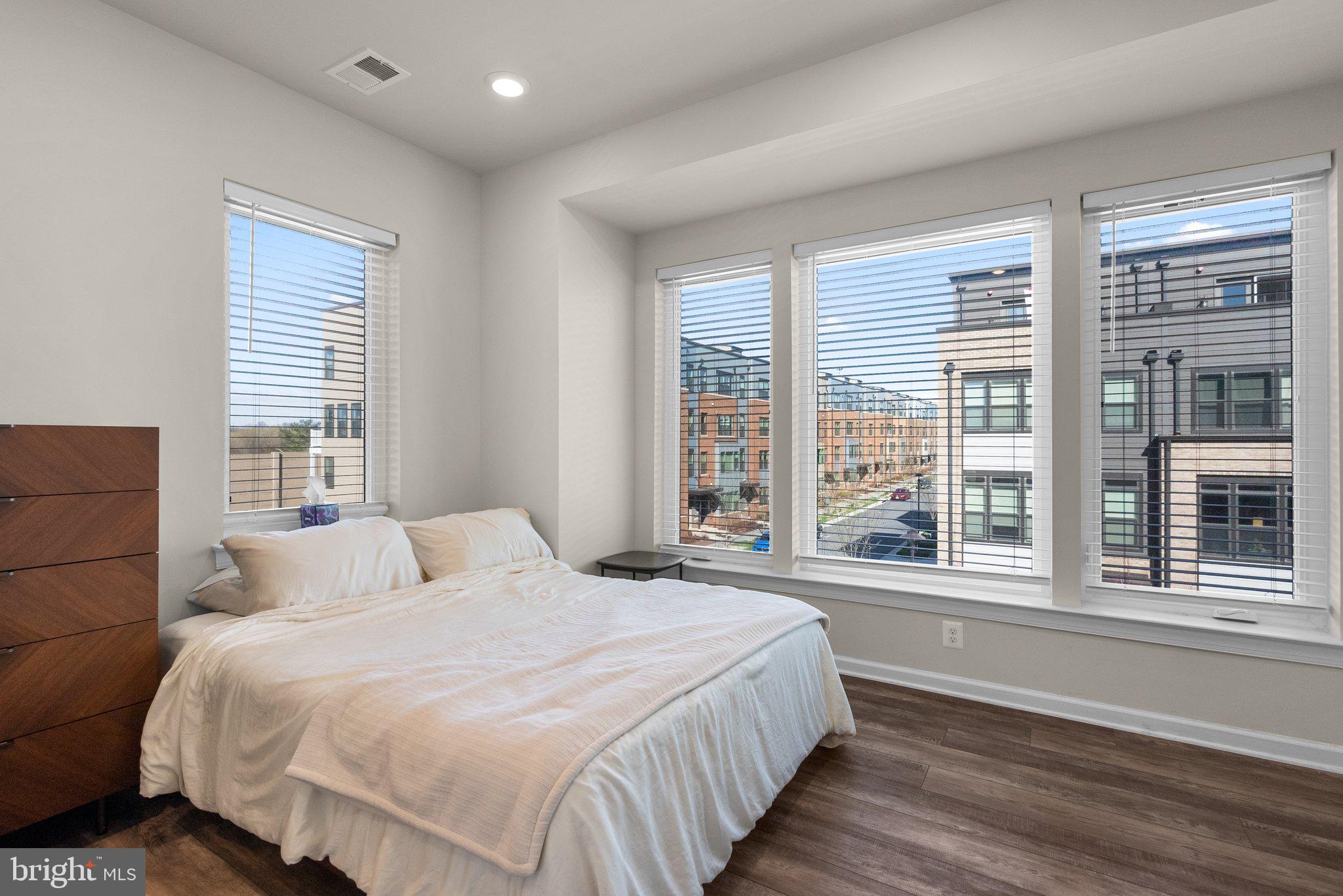 WESTSIDE AT SHADY GROVE METRO - Residential Lease