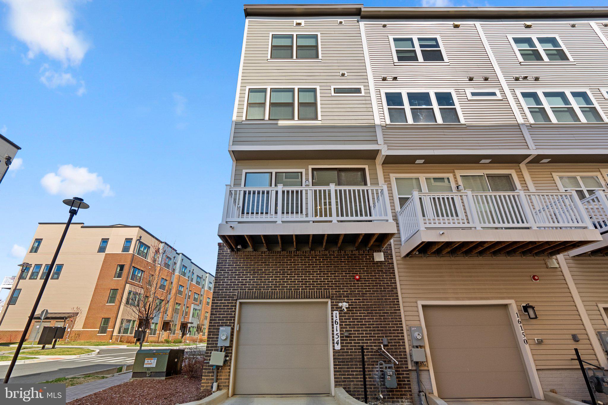 WESTSIDE AT SHADY GROVE METRO - Residential Lease