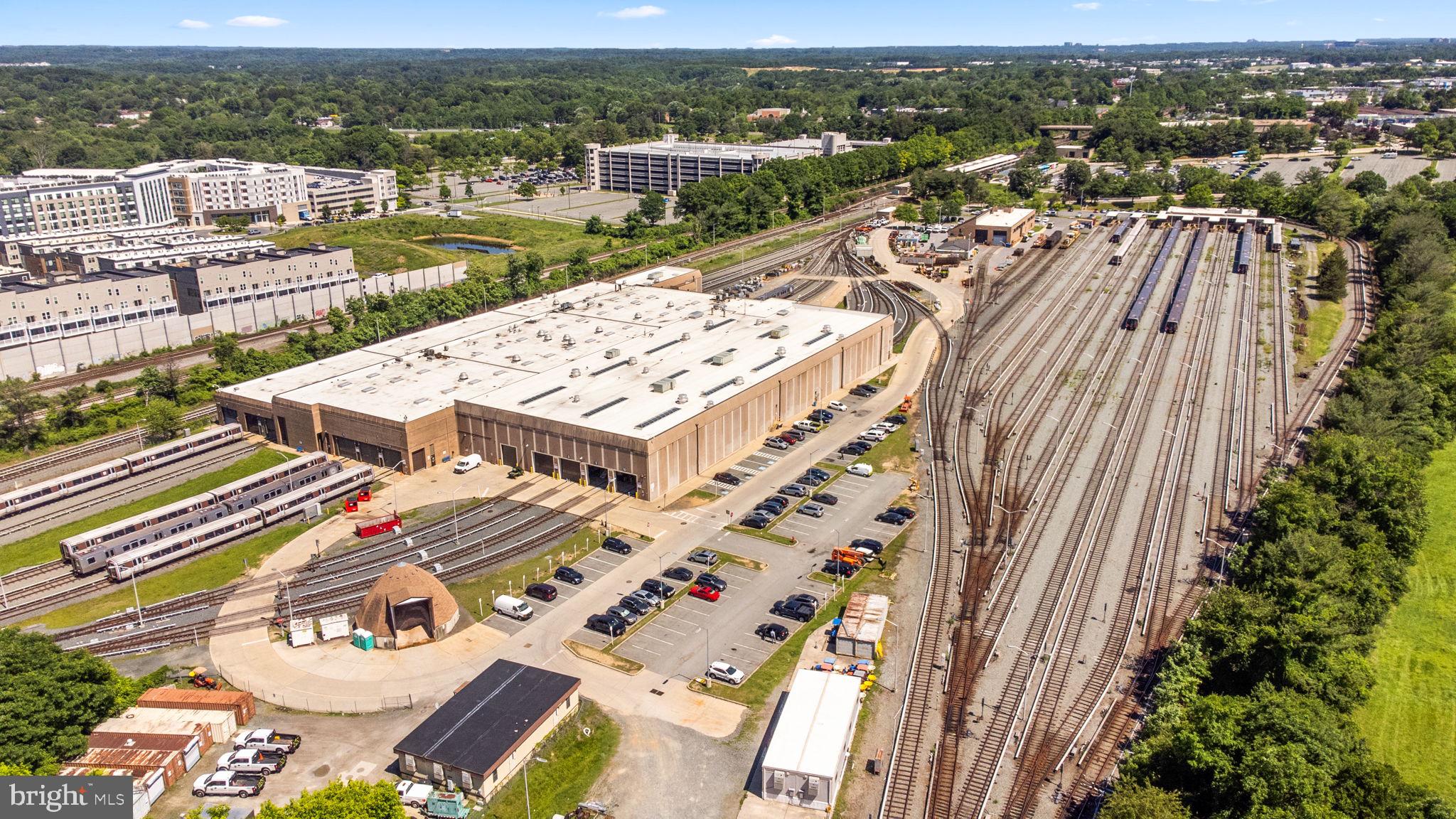 WESTSIDE AT SHADY GROVE METRO - Residential Lease