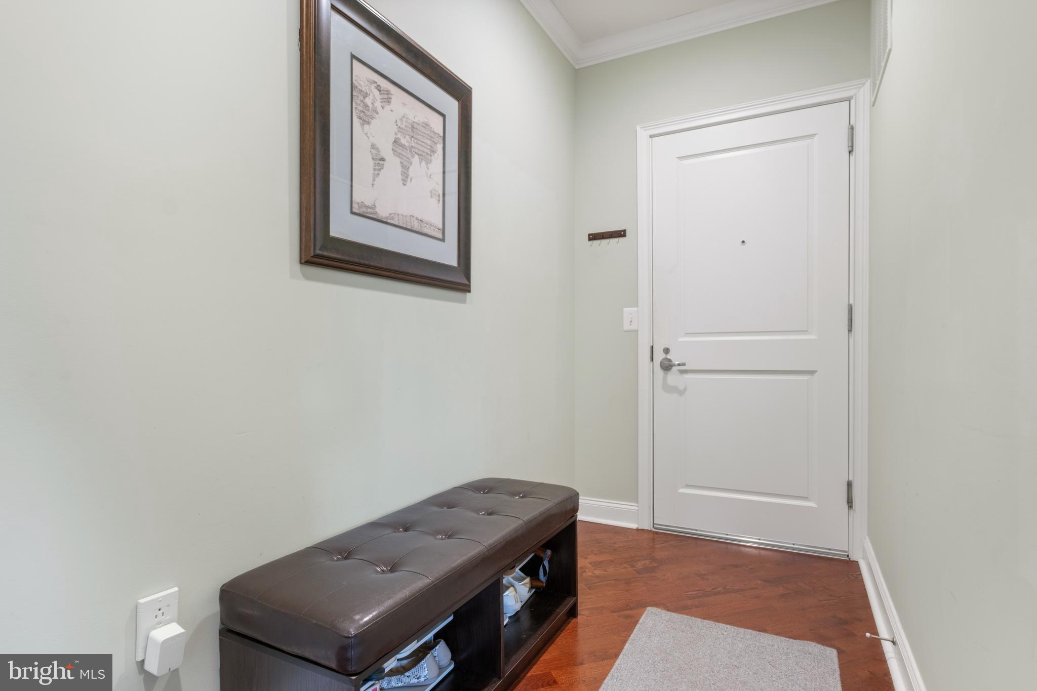 NAVAL SQUARE - Residential