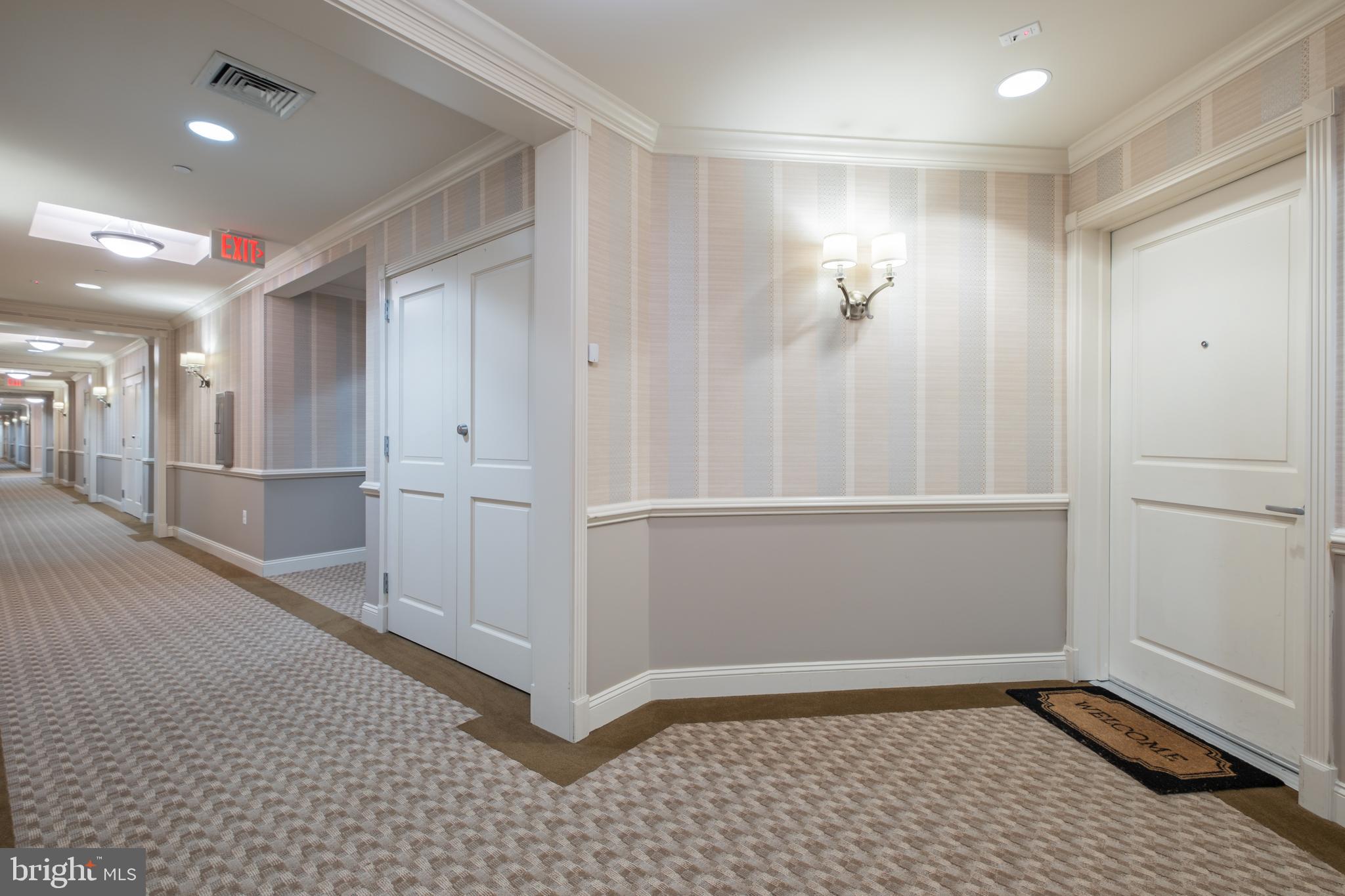 NAVAL SQUARE - Residential