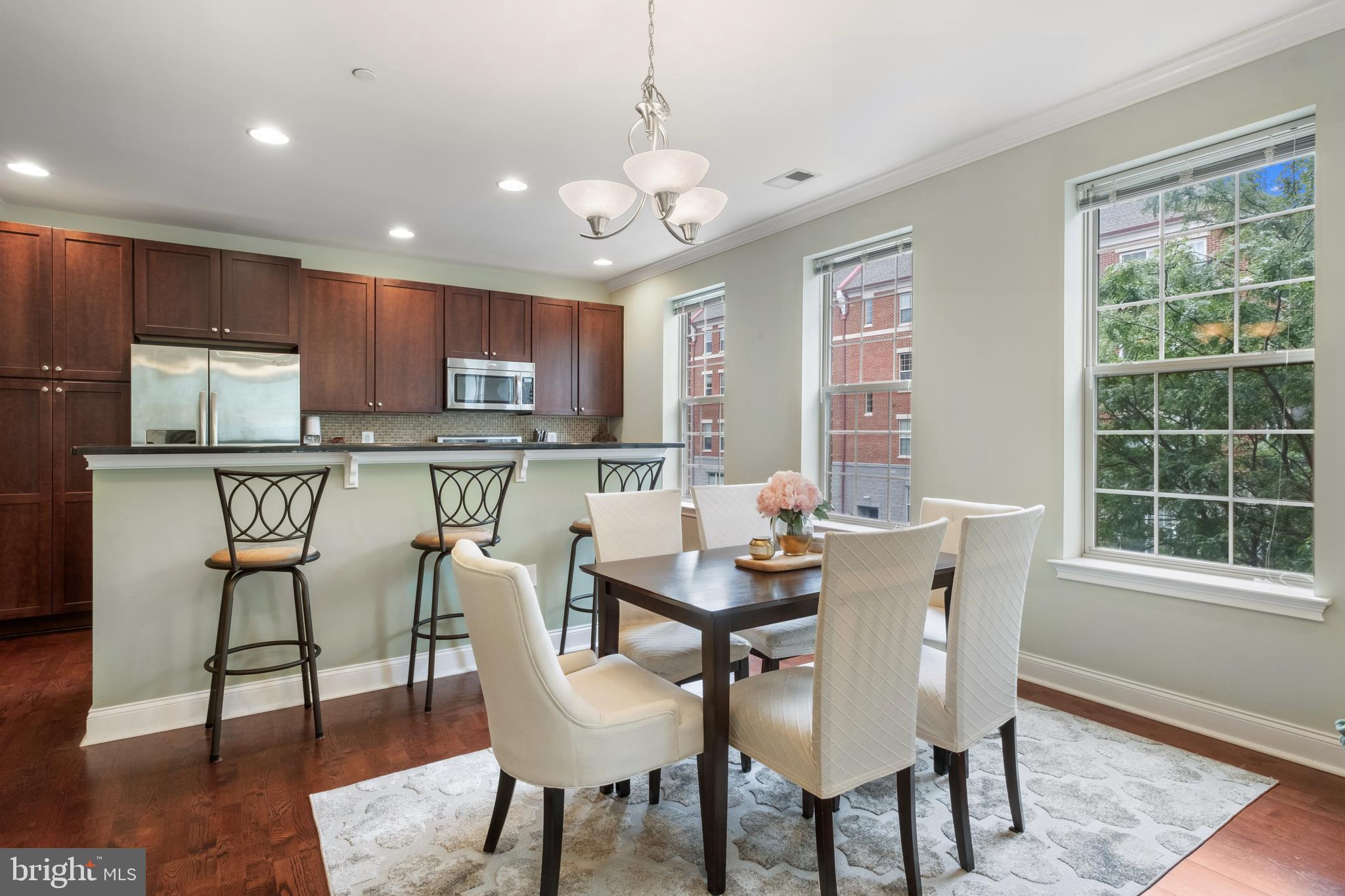 NAVAL SQUARE - Residential