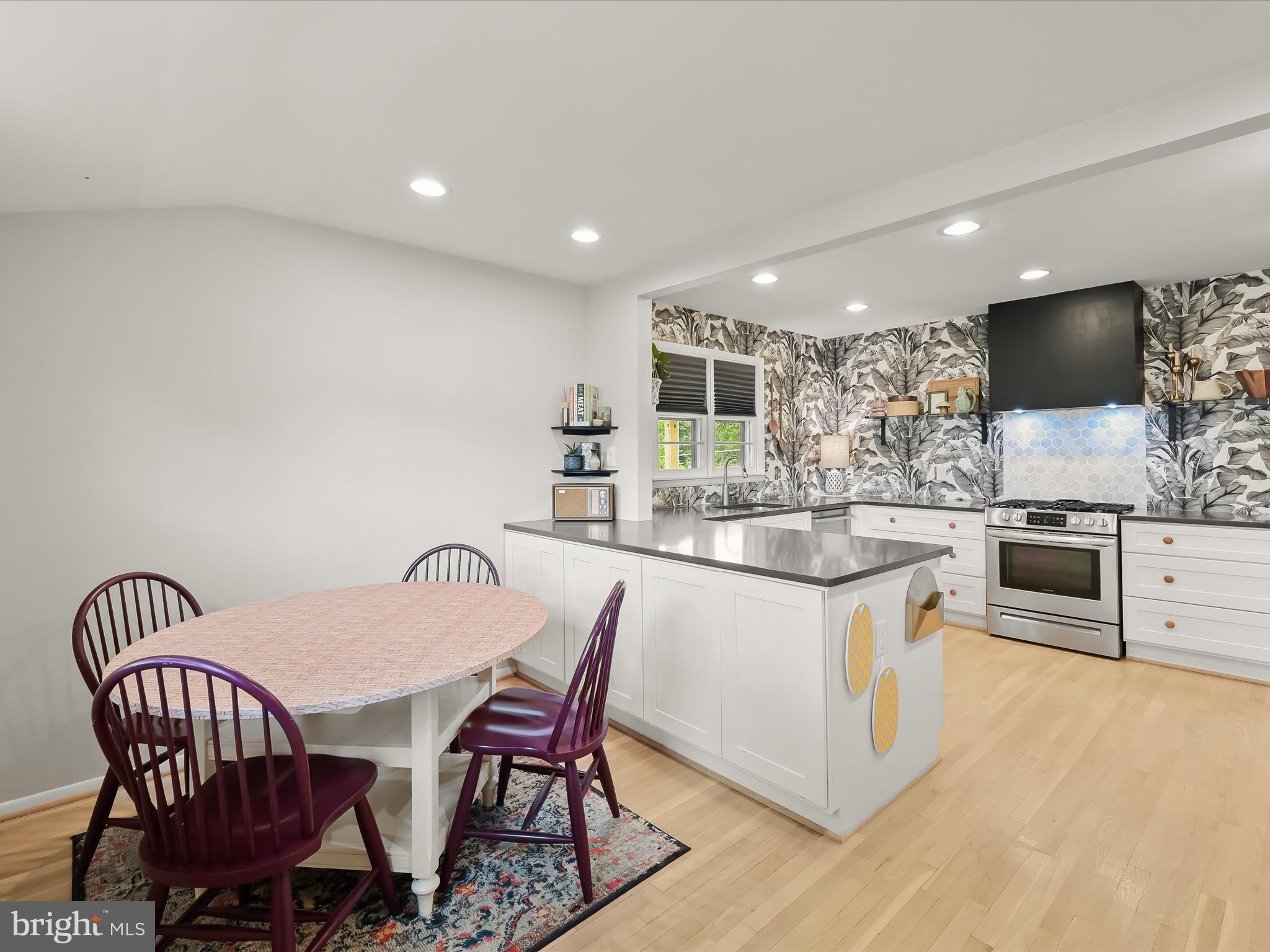 ORCHARD HILLS - Residential