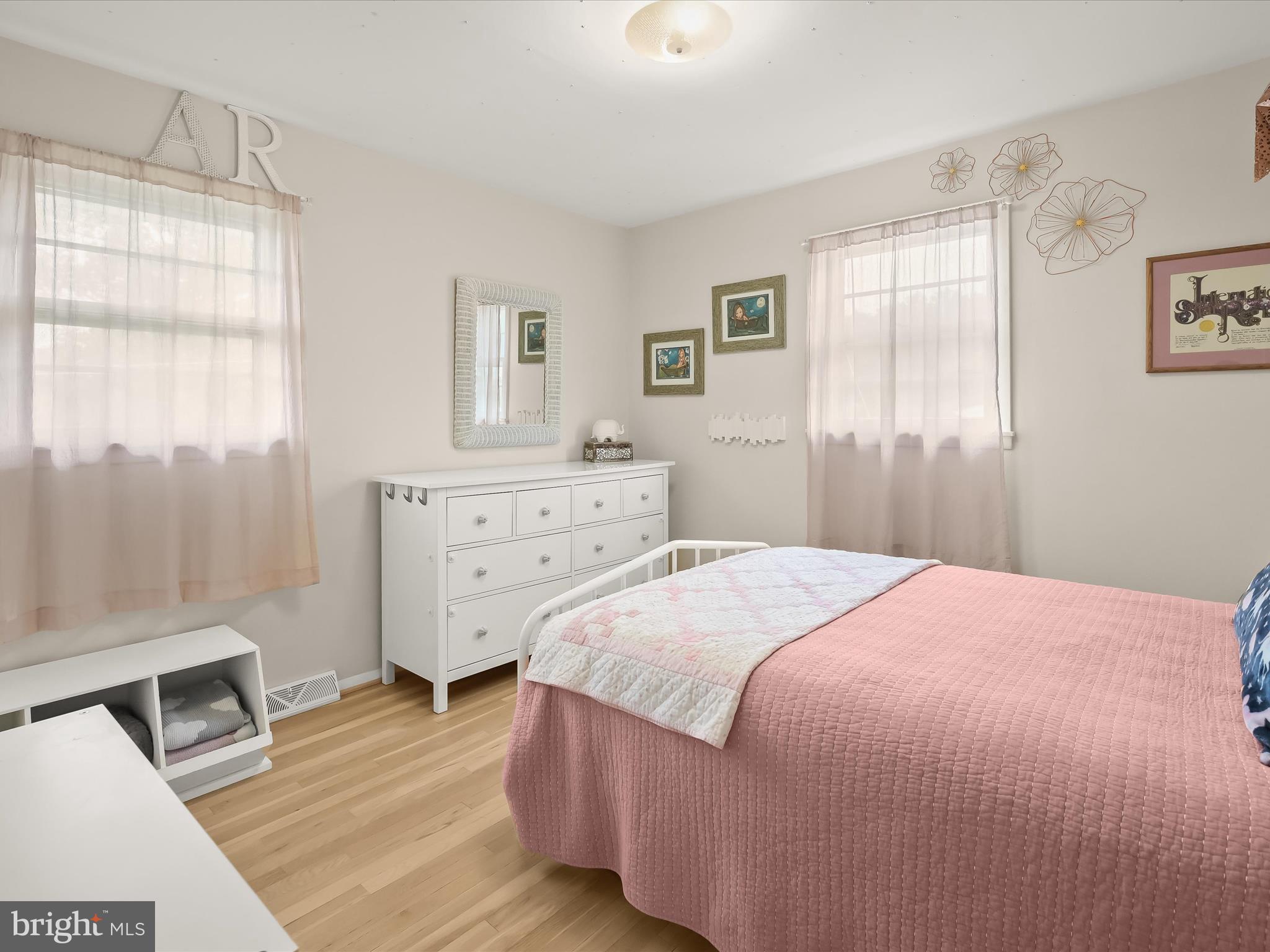 ORCHARD HILLS - Residential