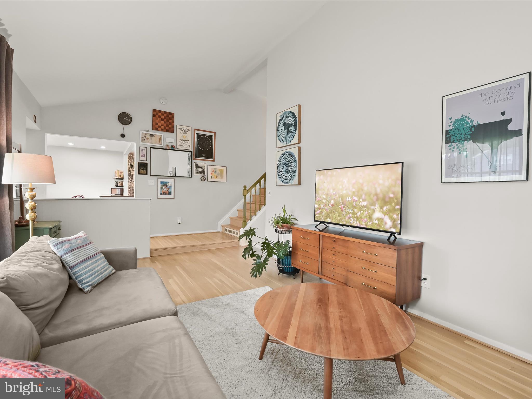 ORCHARD HILLS - Residential