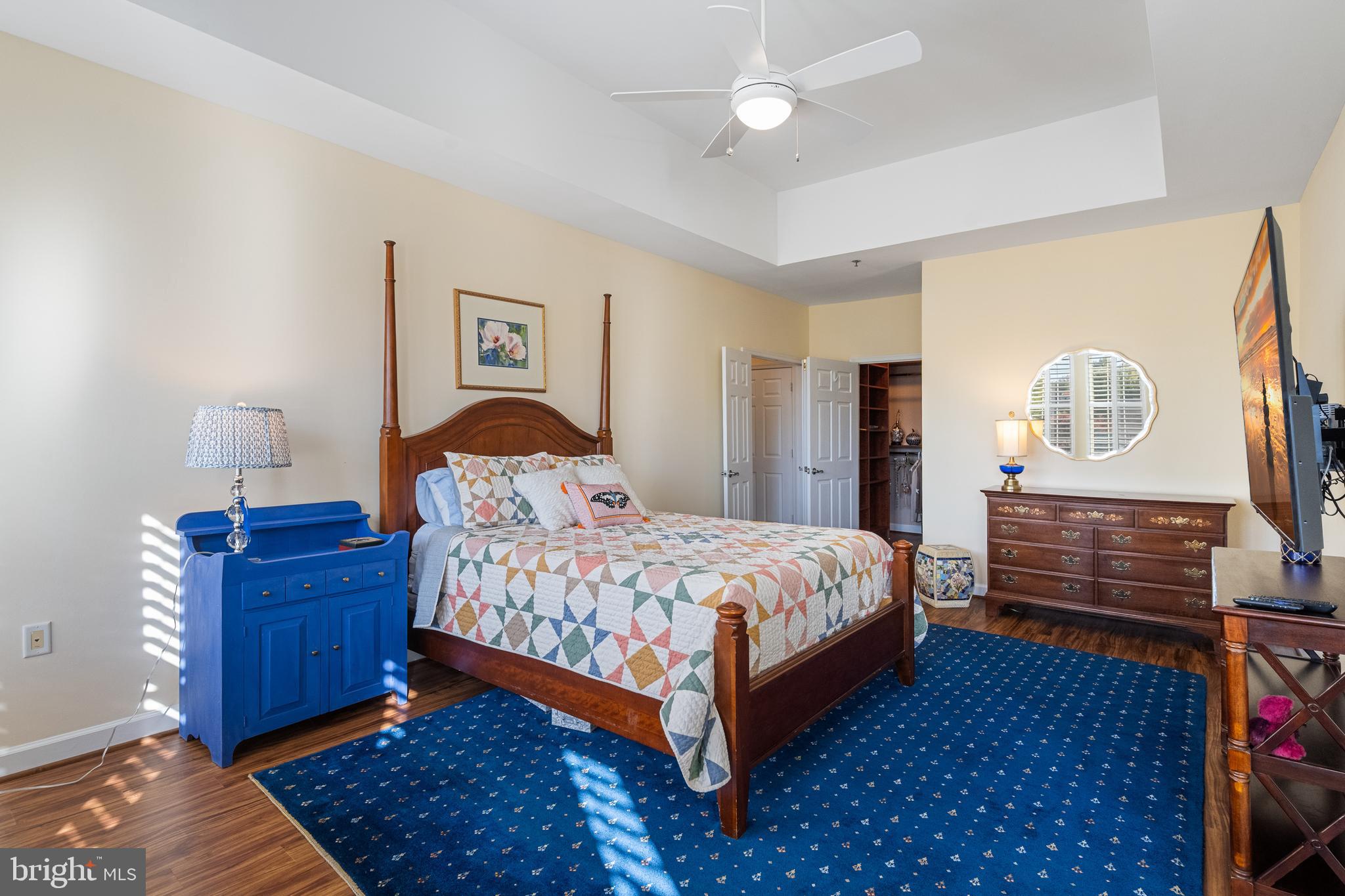 PROVIDENCE SQUARE - Residential