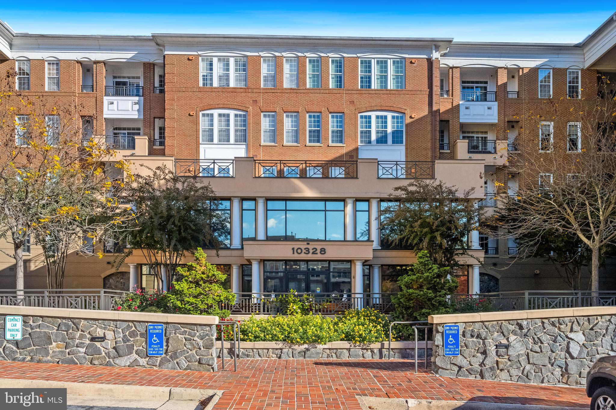 PROVIDENCE SQUARE - Residential