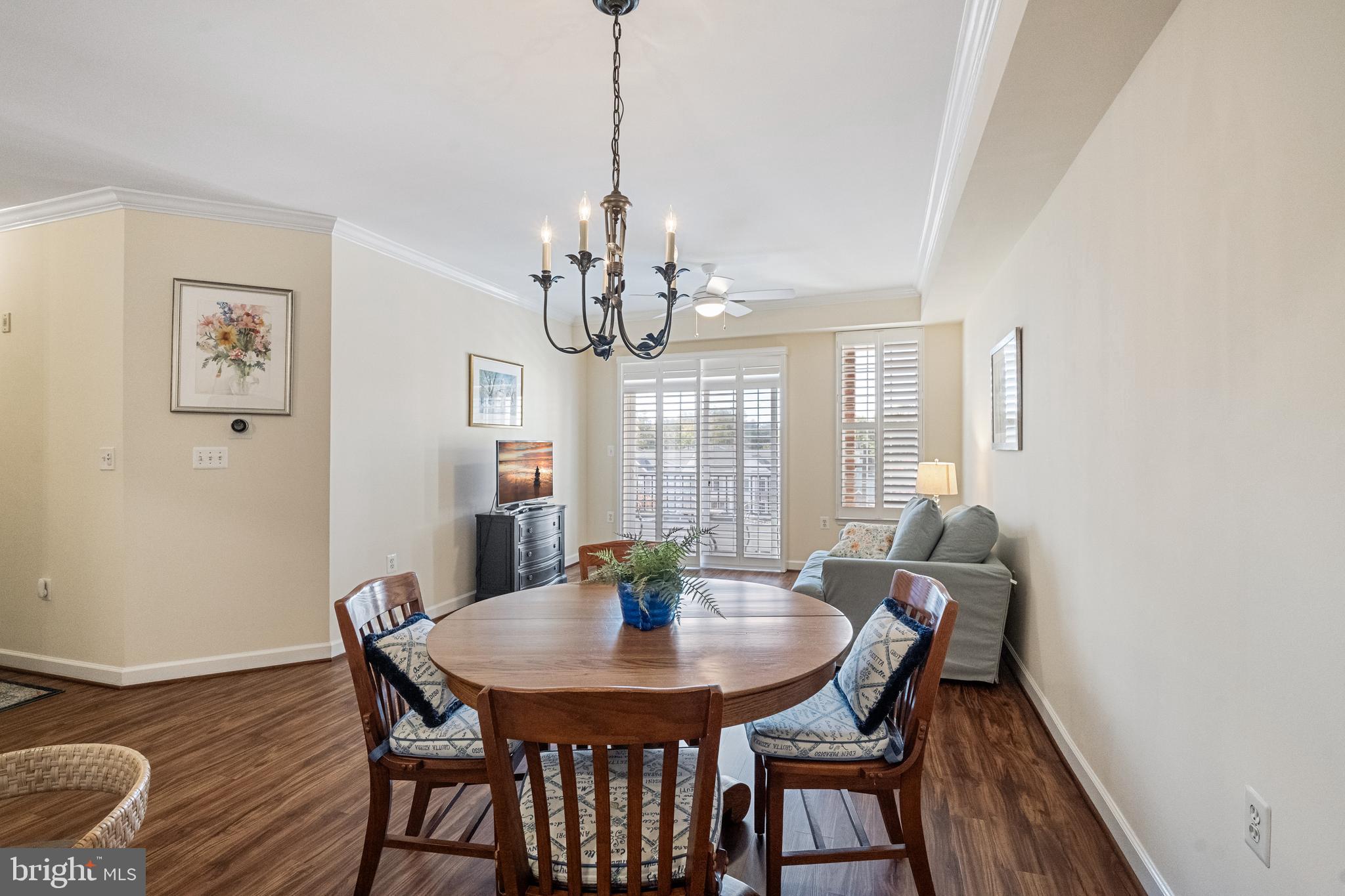 PROVIDENCE SQUARE - Residential