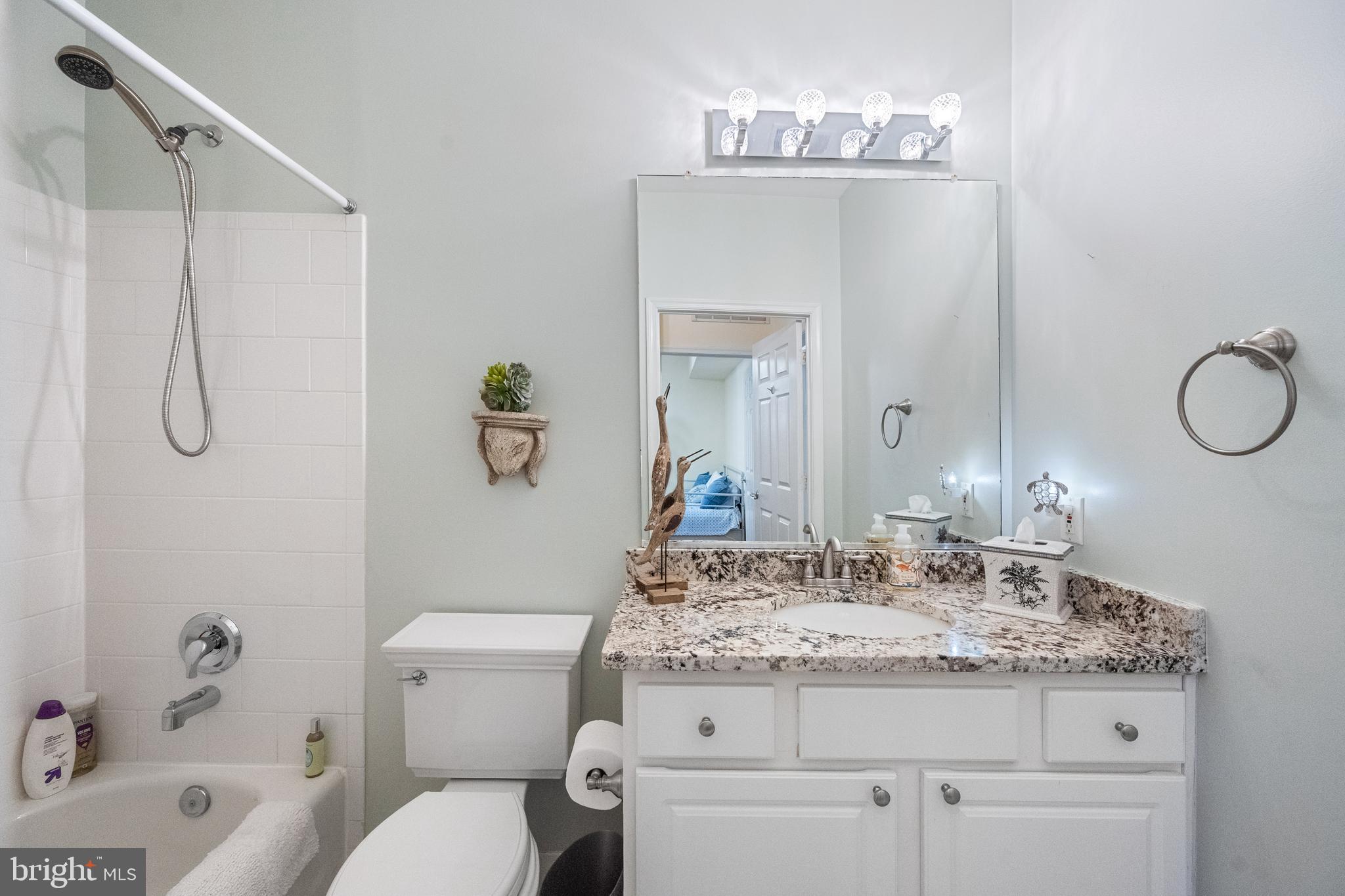 PROVIDENCE SQUARE - Residential