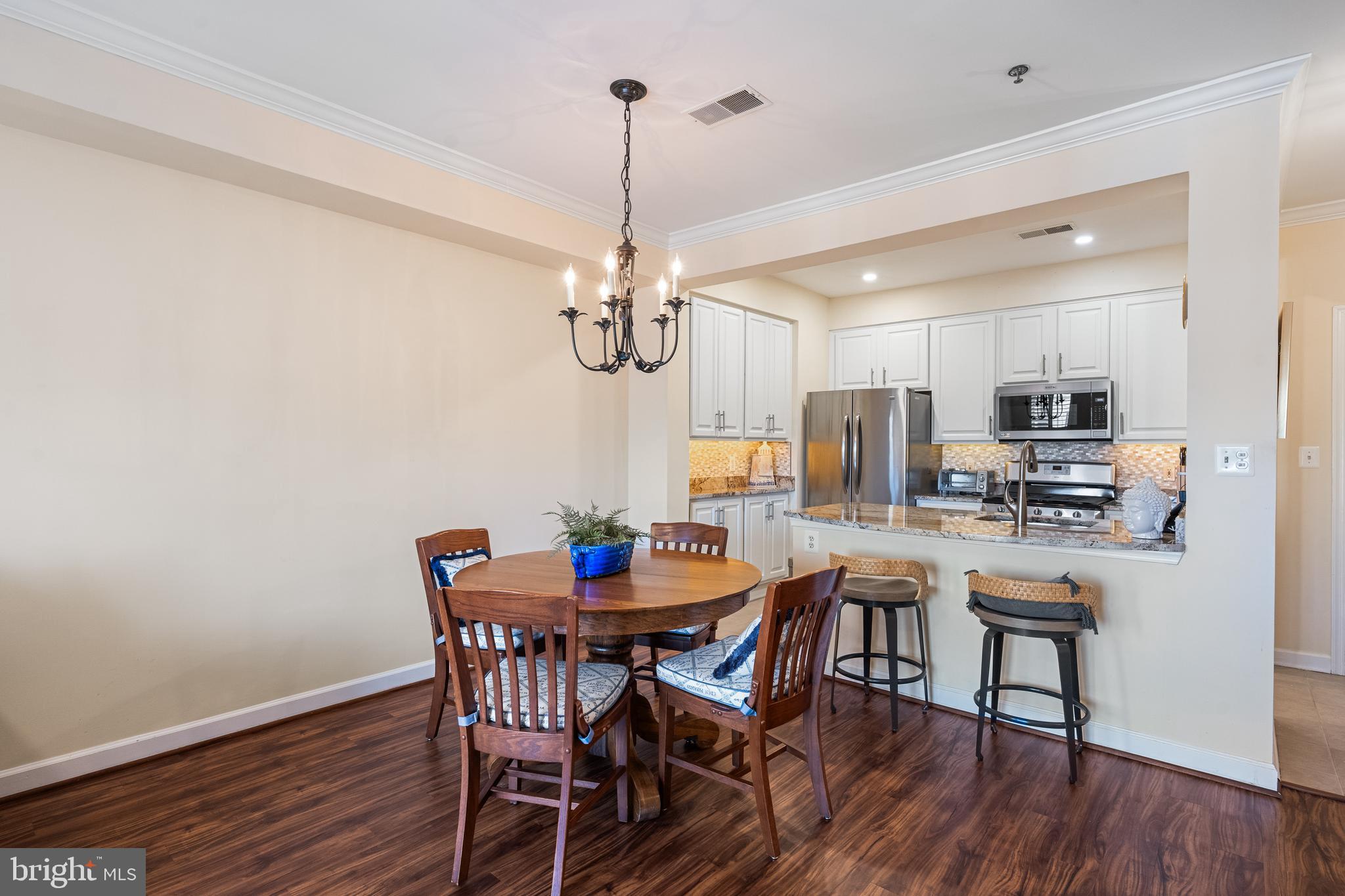 PROVIDENCE SQUARE - Residential