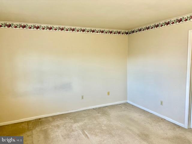 THOMAS GARDENS - Residential