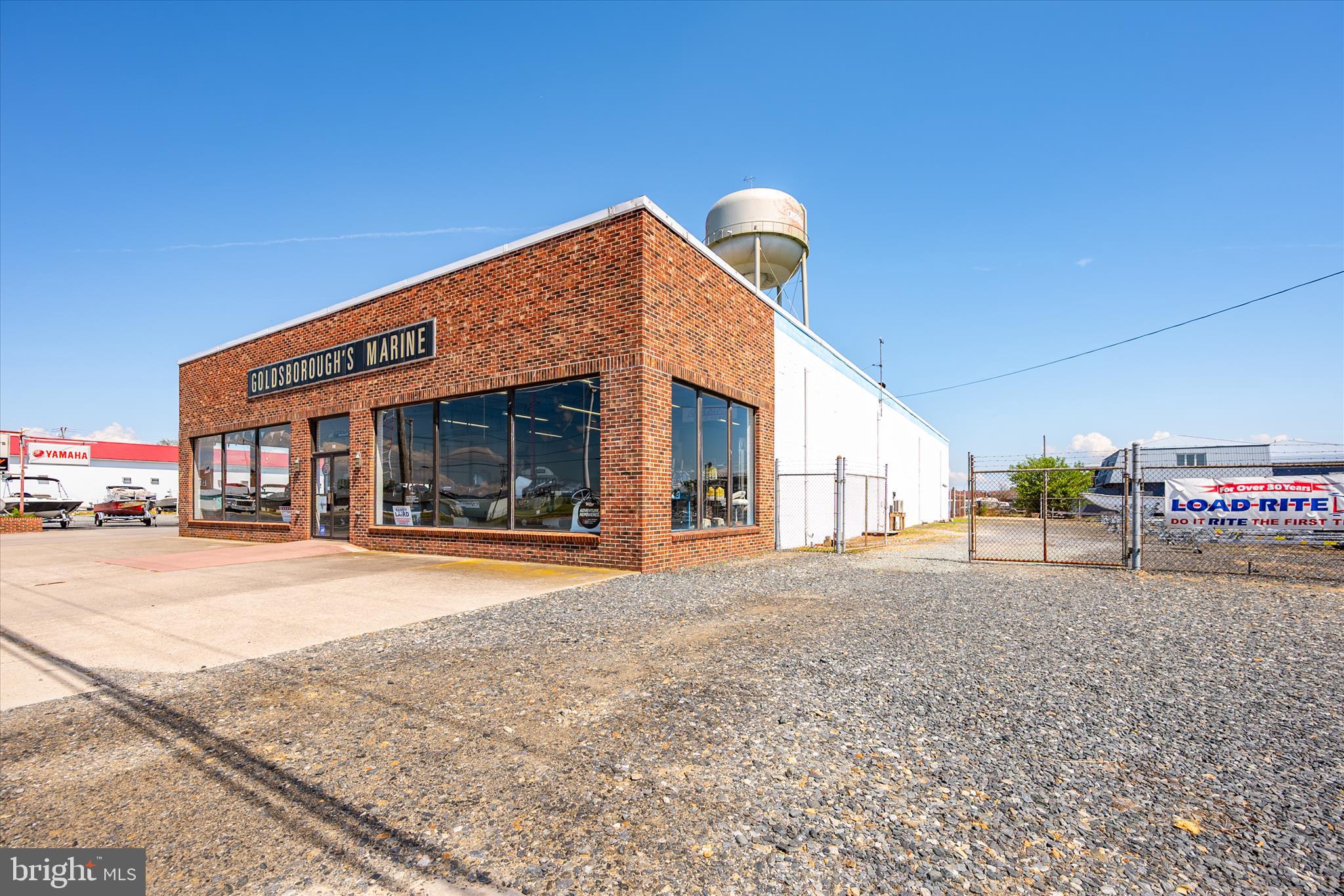 709 W MAIN STREET