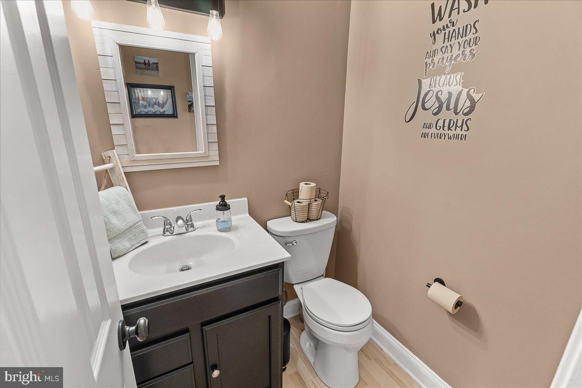 CORSICA LANDING ESTATES - Residential