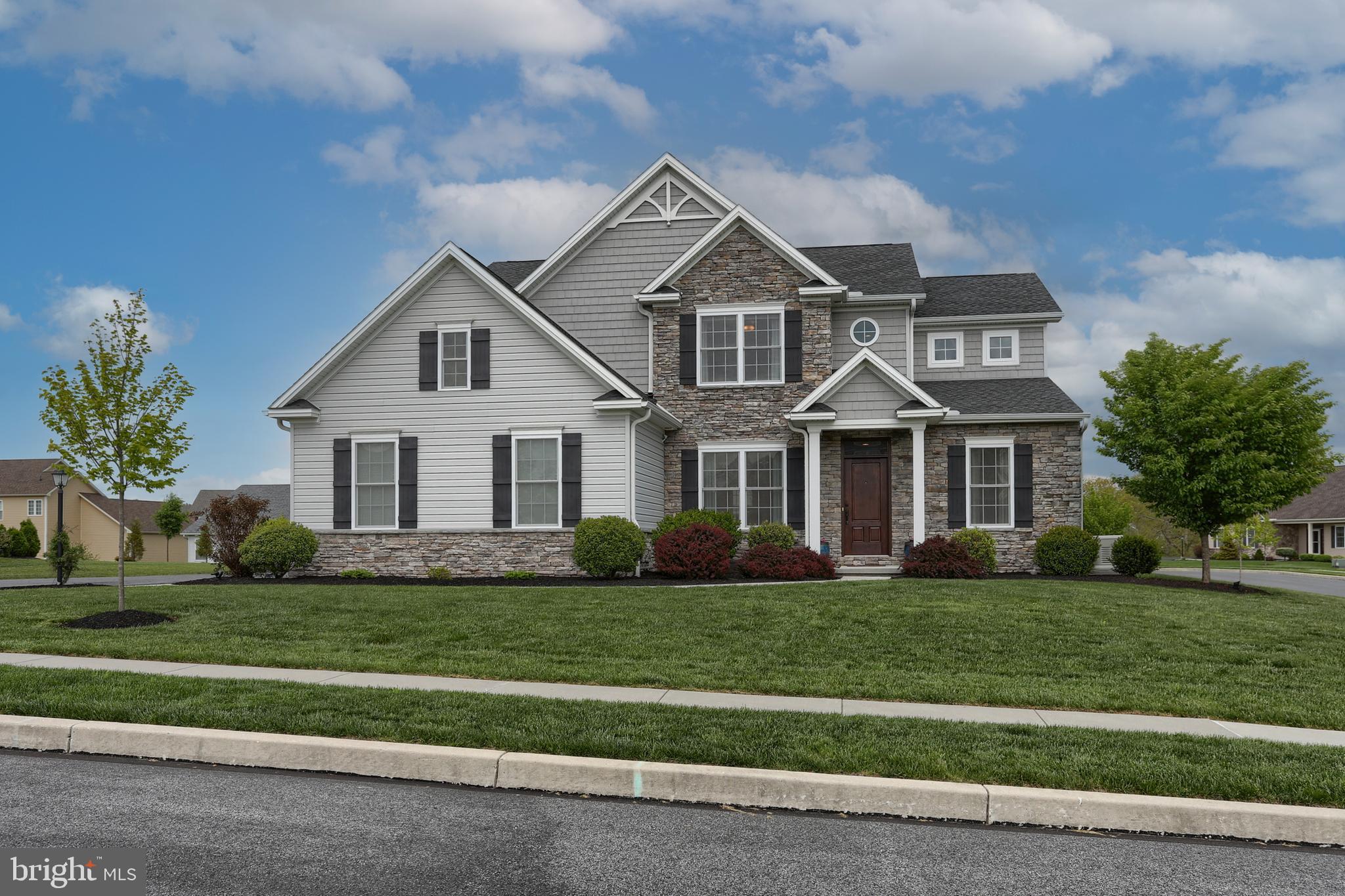 BROOK VIEW - Residential