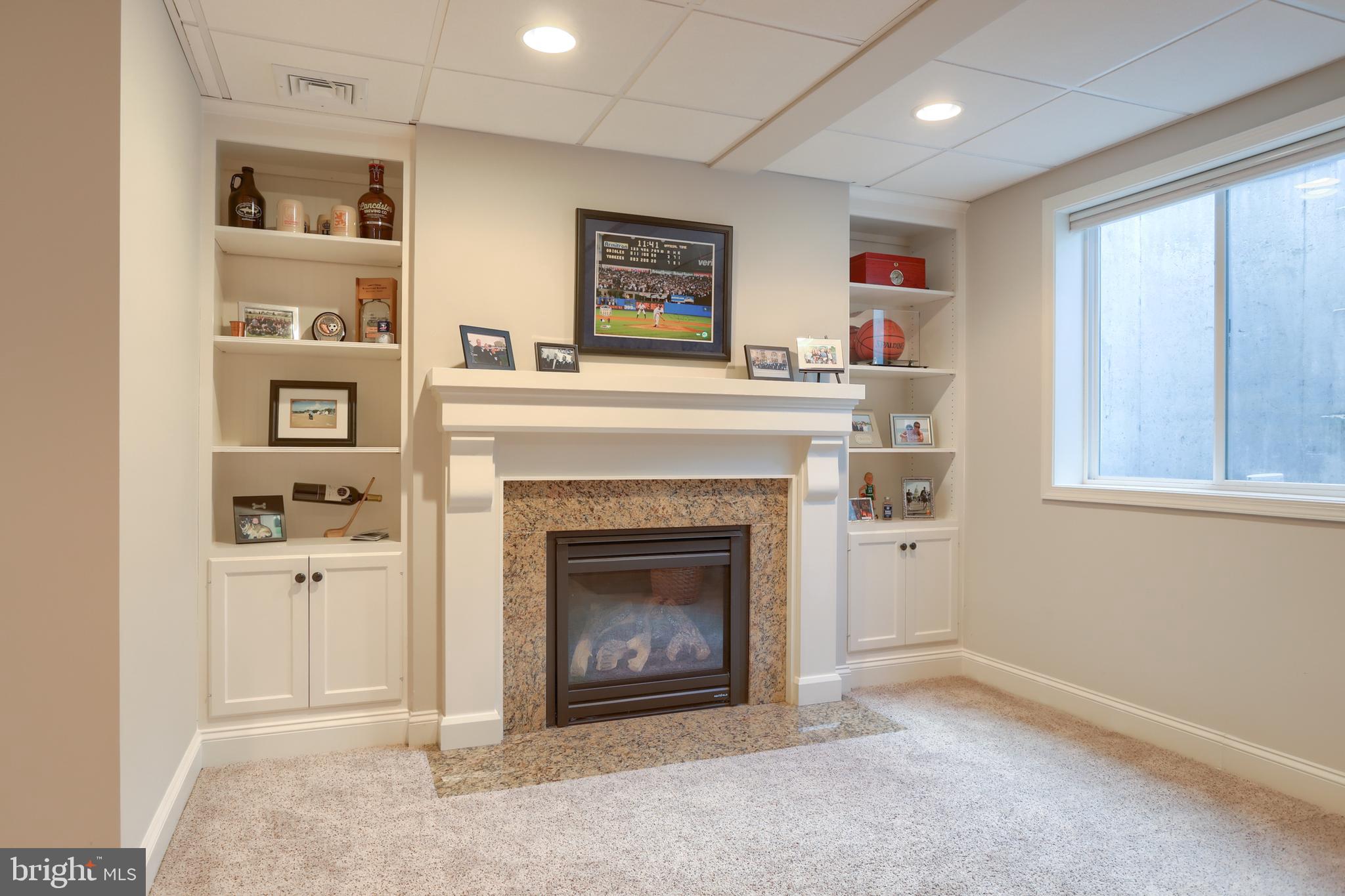 BROOK VIEW - Residential