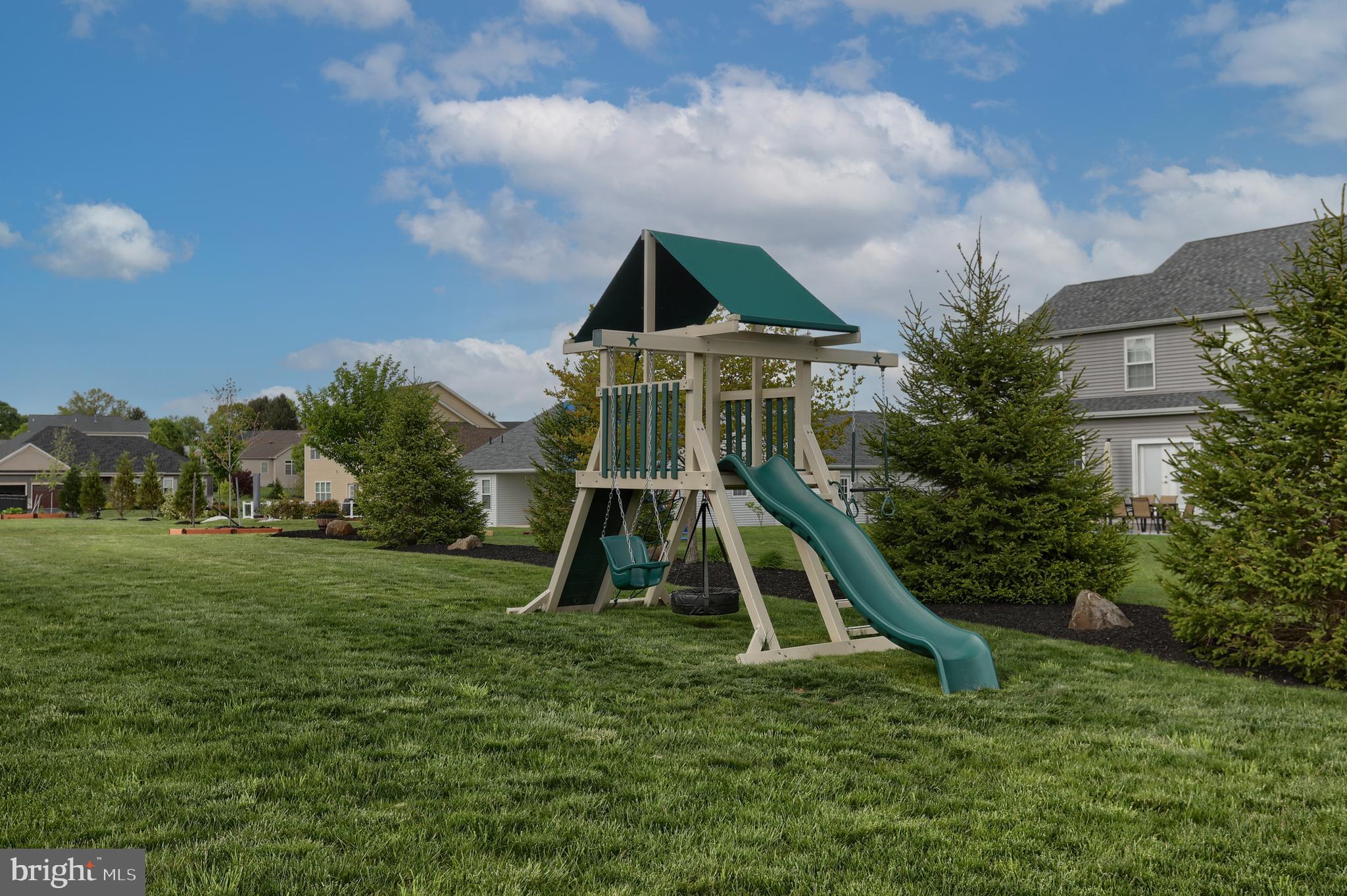 BROOK VIEW - Residential