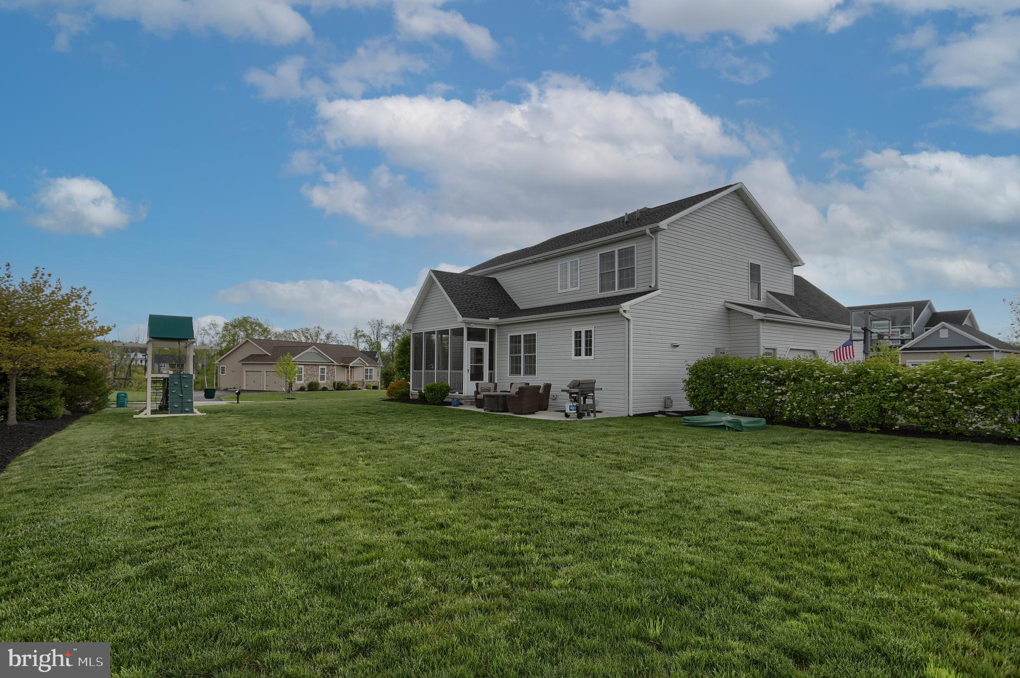 BROOK VIEW - Residential