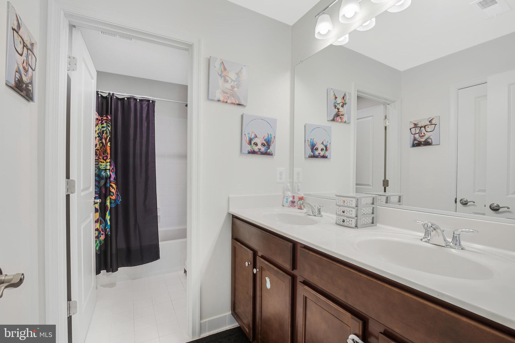 EASTVIEW AT STONE RIDGE - Residential Lease