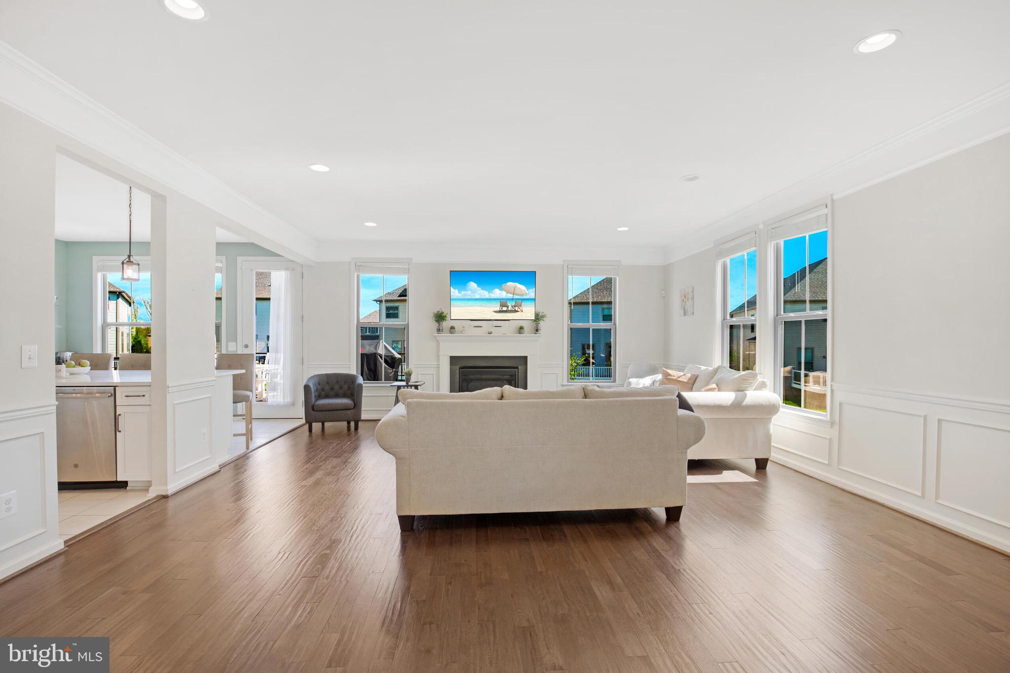 EASTVIEW AT STONE RIDGE - Residential Lease