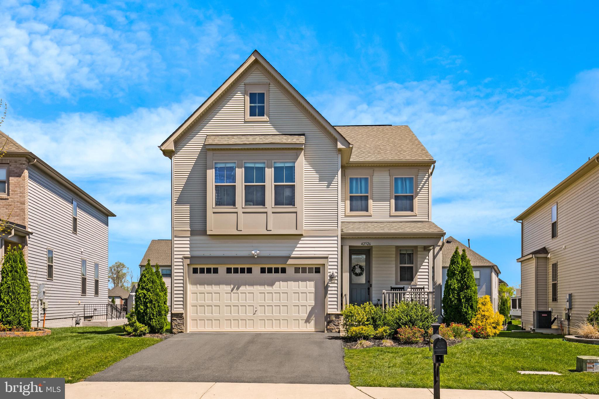 EASTVIEW AT STONE RIDGE - Residential Lease