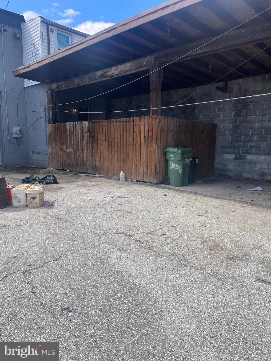 SOUTHWEST BALTIMORE - Commercial Lease