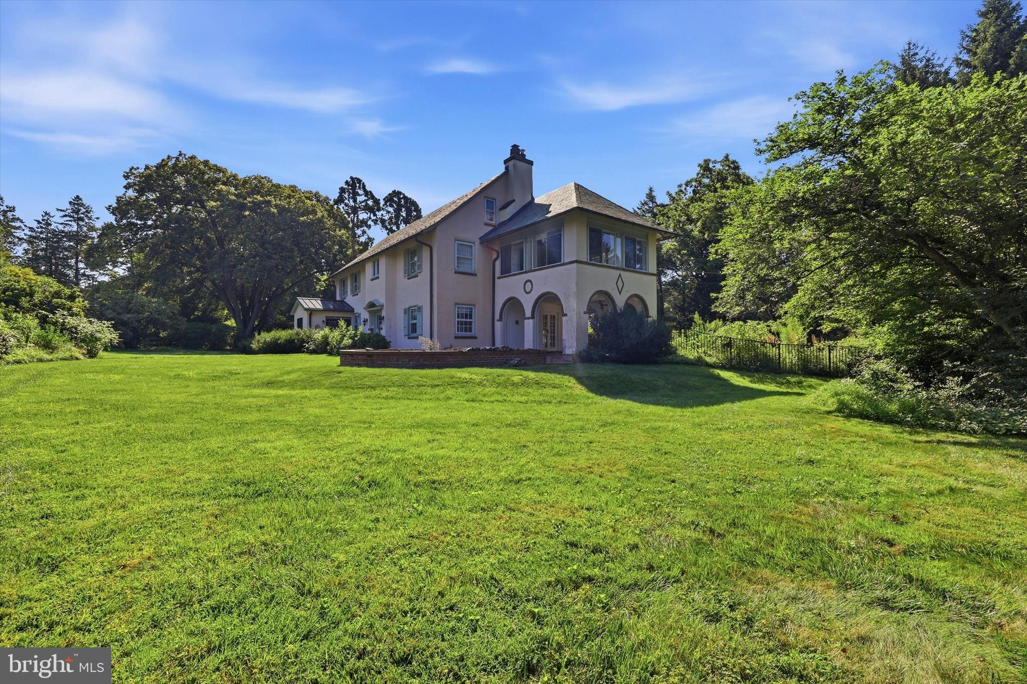 490 BANCROFT ROAD