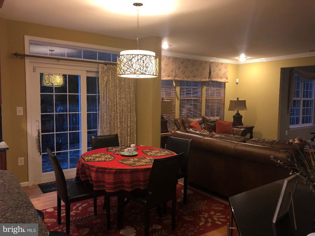 EDGE HILL - Residential Lease