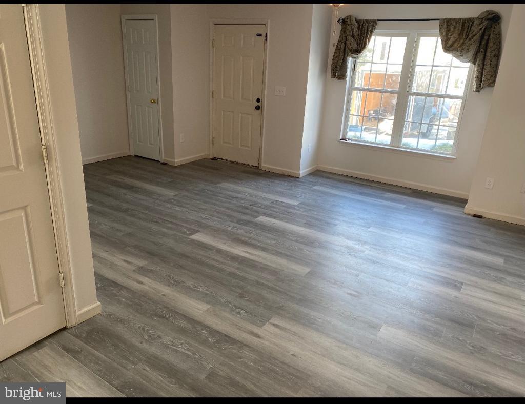 BROOKWOOD - Residential Lease