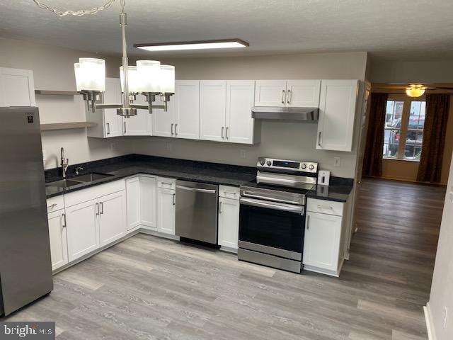 BROOKWOOD - Residential Lease